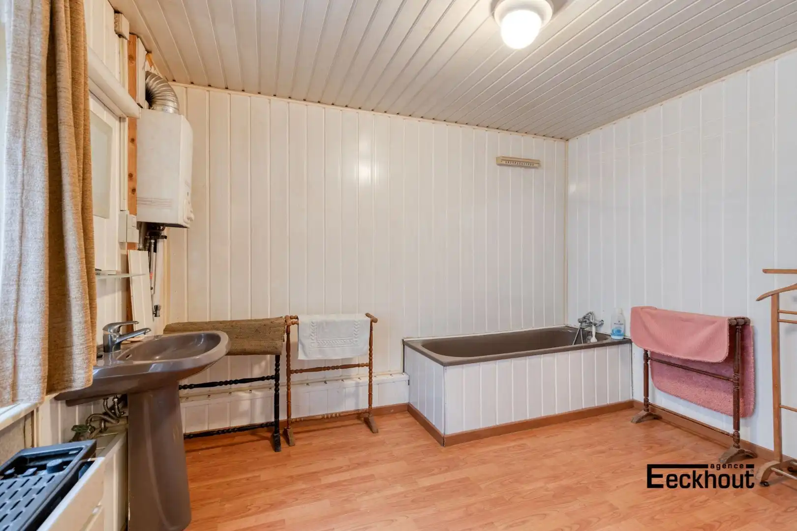 Sfeervol ingericht restaurant/praatcafé met ruime woonst  foto 27