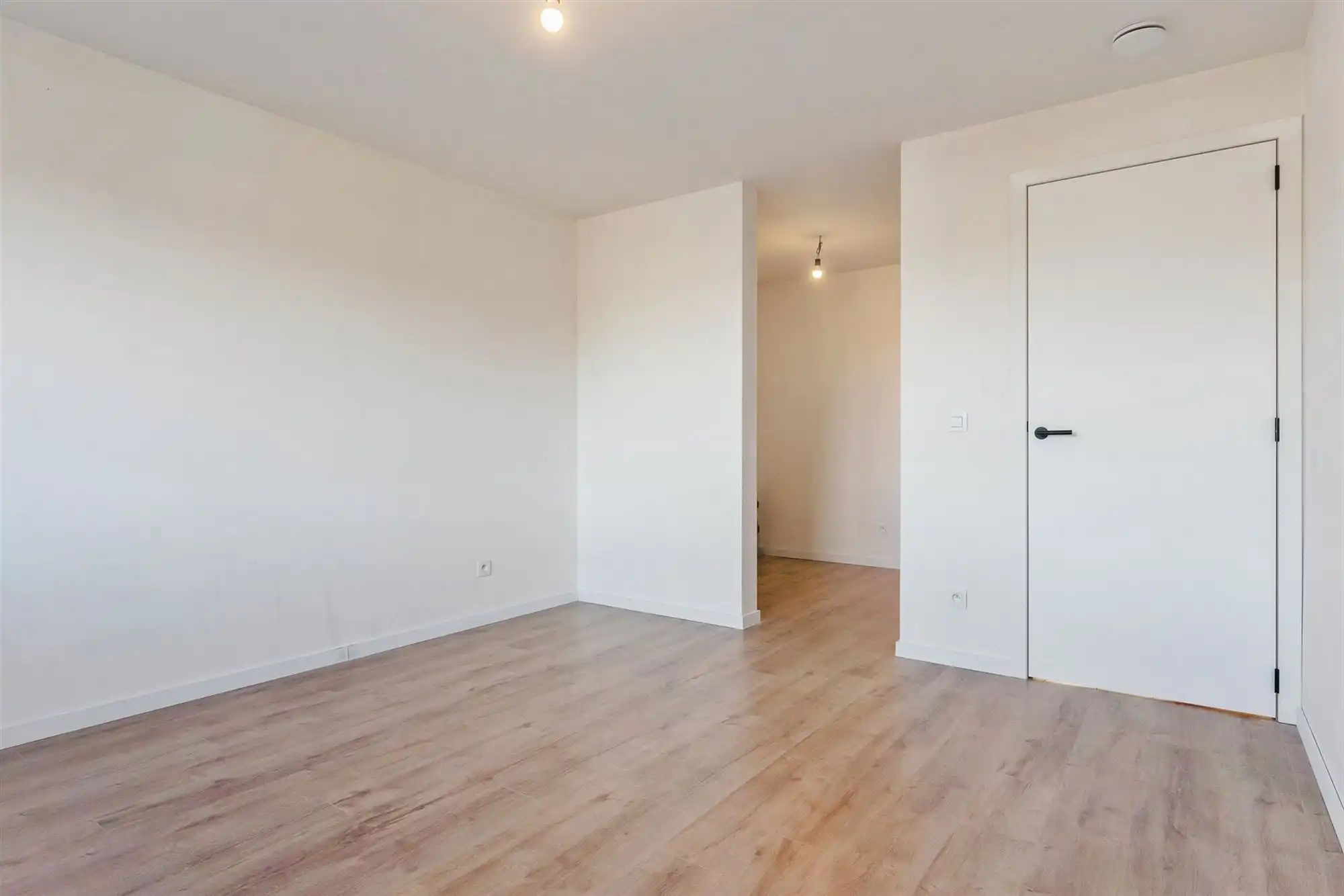 NIEUWBOUW OPEN BEBOUWING MET UITERST KWALITATIEVE EN ENERGETISCHE AFWERKING TE BERINGEN  6% BTW MOGELIJK foto 12