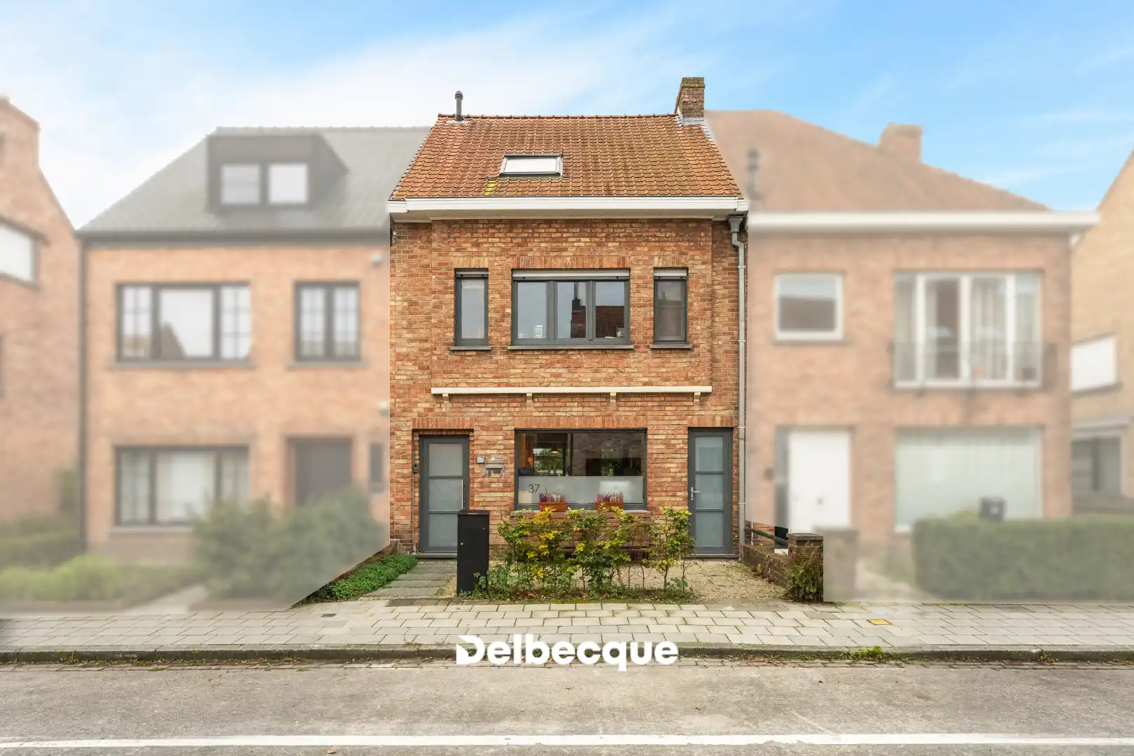 Instapklare verrassingswoning in een gegeerde topbuurt te Sint-Michiels. foto 23
