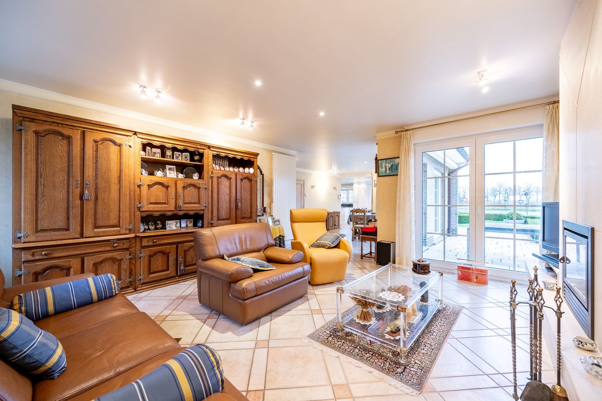 Instapklare en alleenstaande villa op 970 m² te Knokke-Heist. foto 12