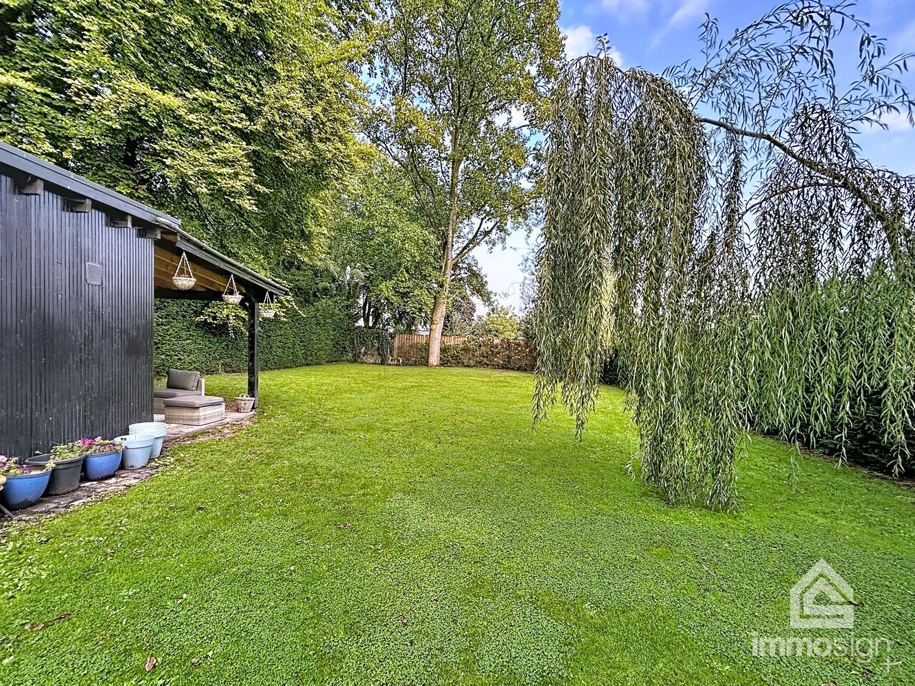 Exclusief gerenoveerd herenhuis vol karakter te Molenbeersel! foto 24
