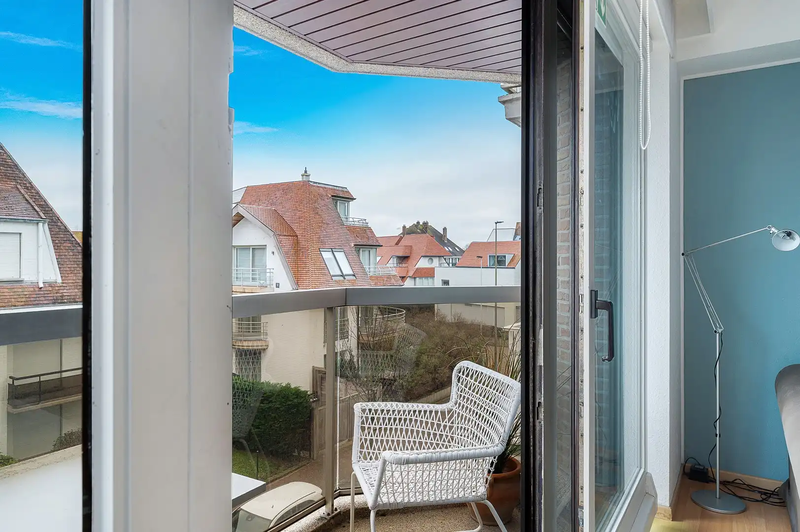 Zuidgericht appartement gelegen in de Jozef Nellenslaan in het prestigieuze Albertstrand. foto 8