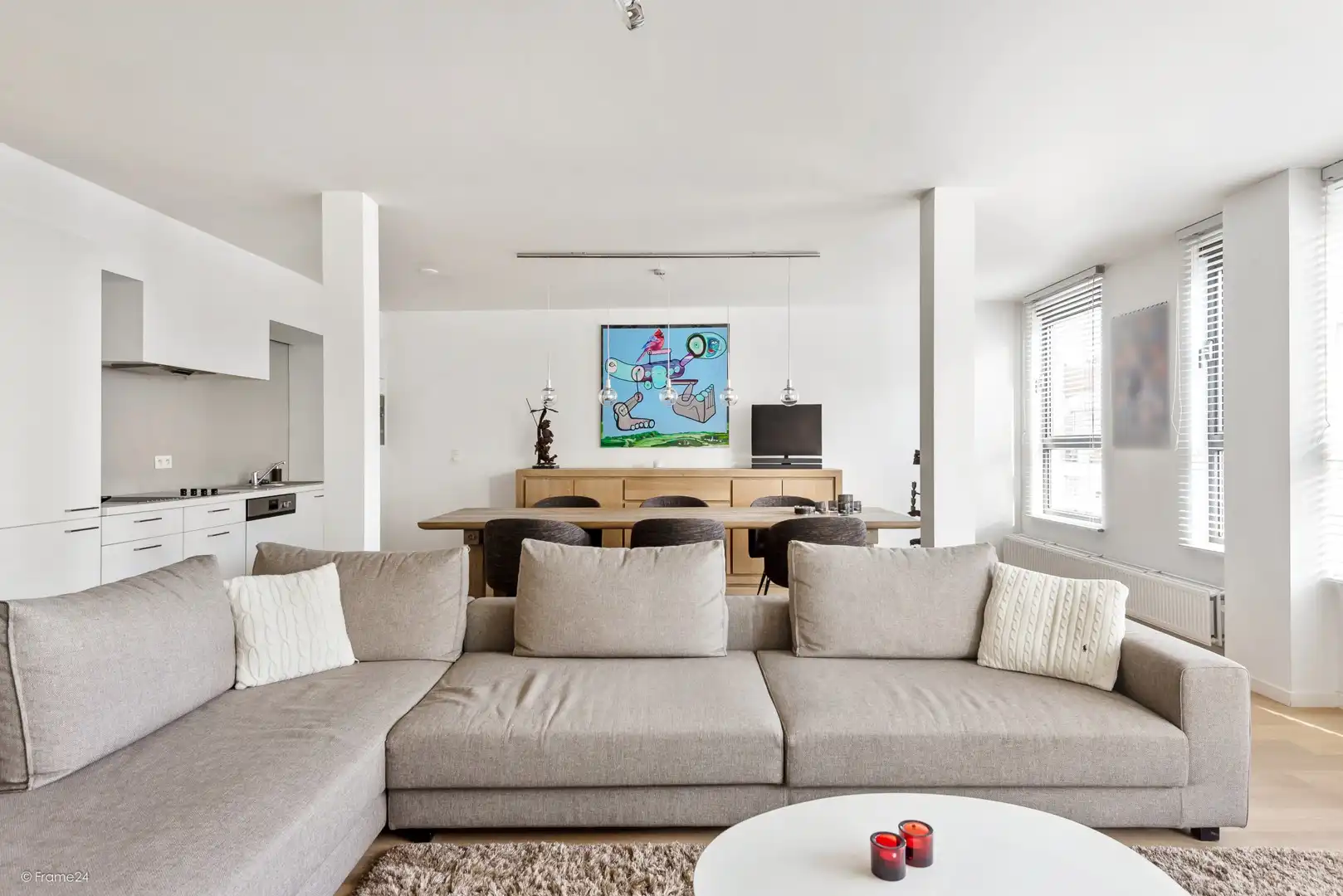 DUPLEX APPARTEMENT MET TWEE SLAAPKAMERS EN TERRAS foto 7