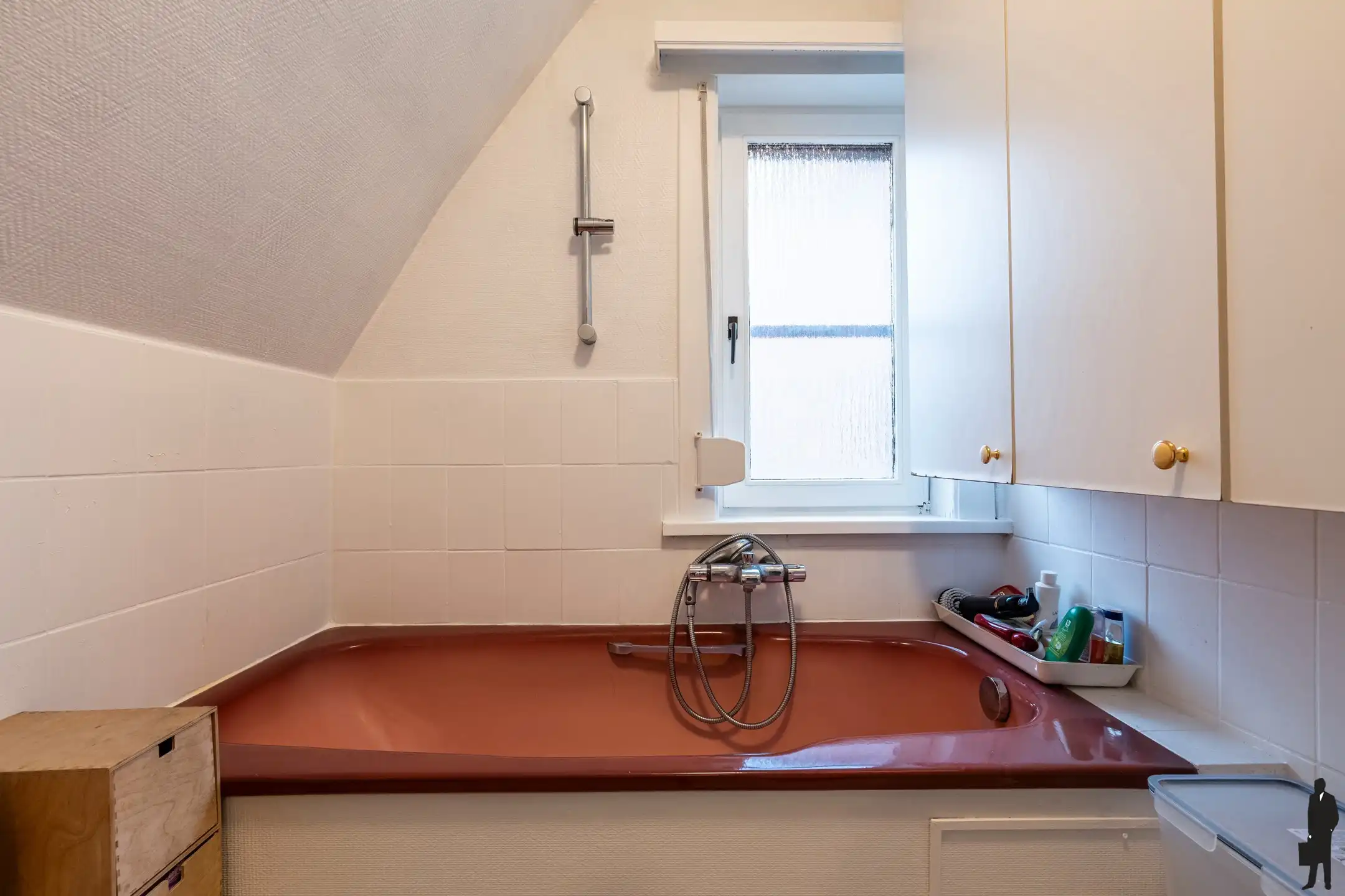 Gezinswoning met tuin, ruime garage en tal van mogelijkheden foto 10