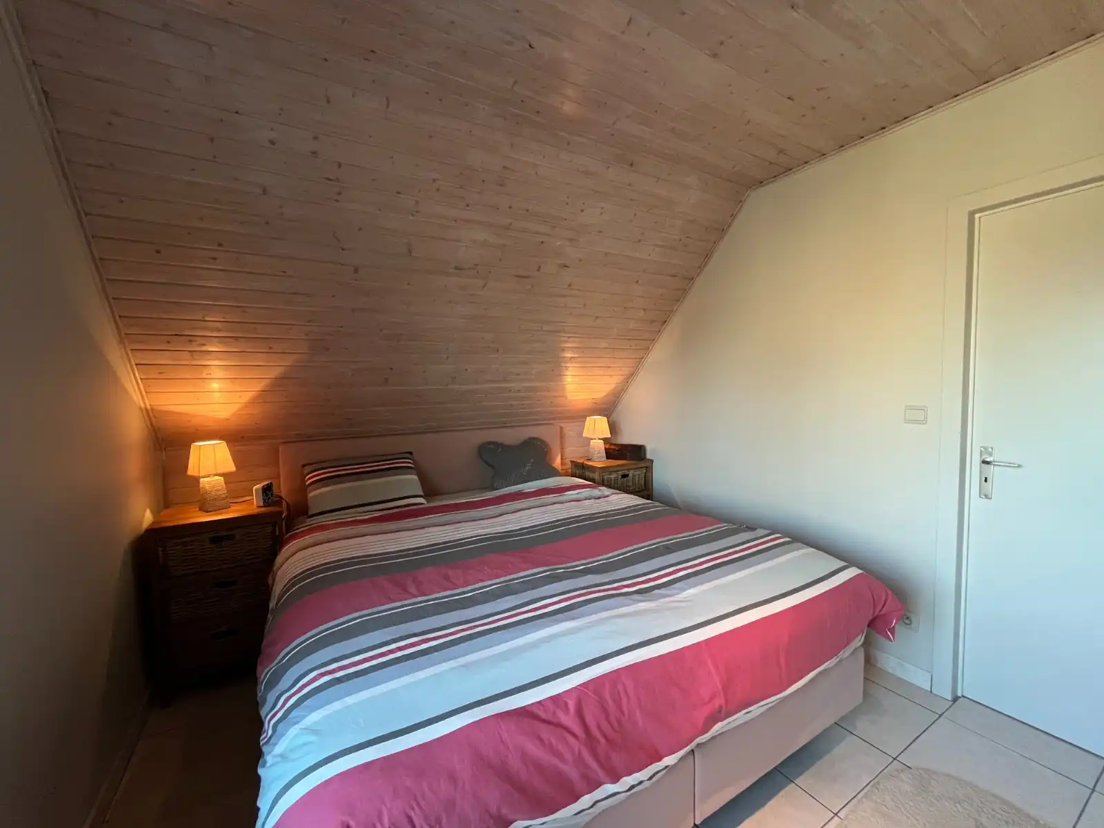 Instapklare alleenstaande woning in rustige wijk nabij centrum Waregem  te koop foto 16