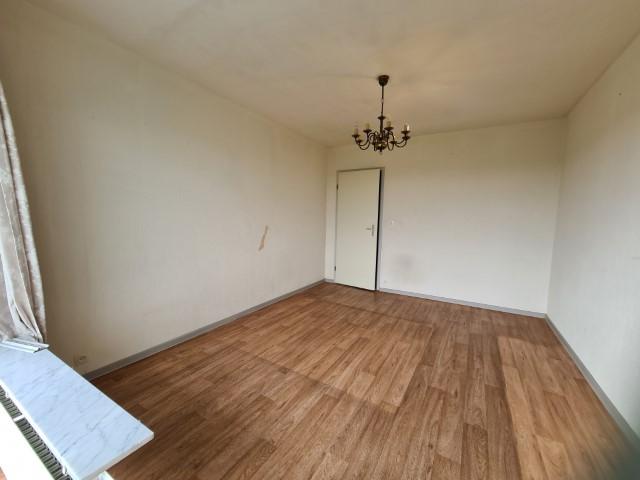 Aan de rand van centrum Tienen, een welgelegen APPARTEMENT van 70 m², met 2 slaapkamers,  kelder en garage. foto 32