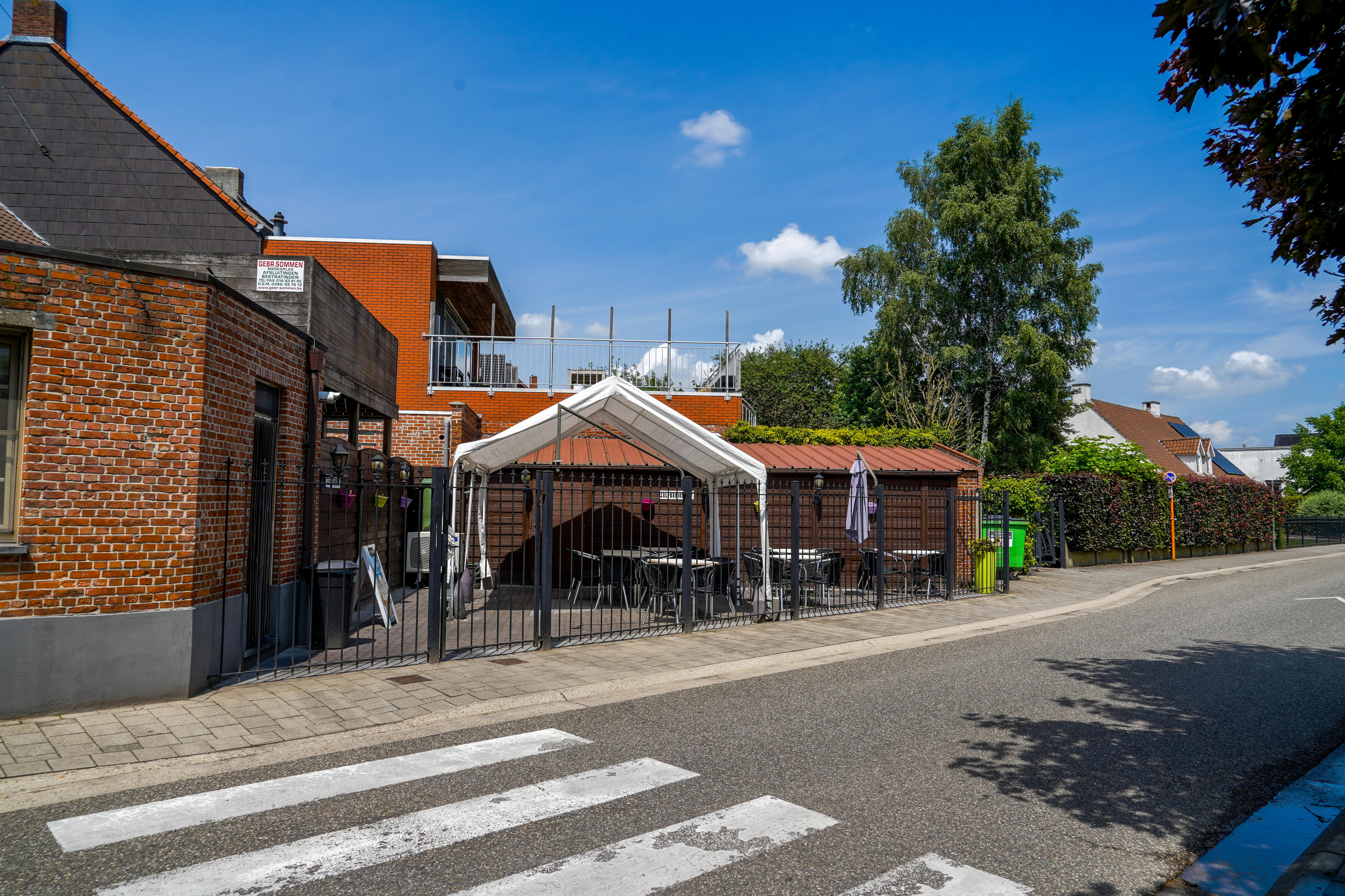 Centraal gelegen handelspand te koop Rijkevorsel  foto 9