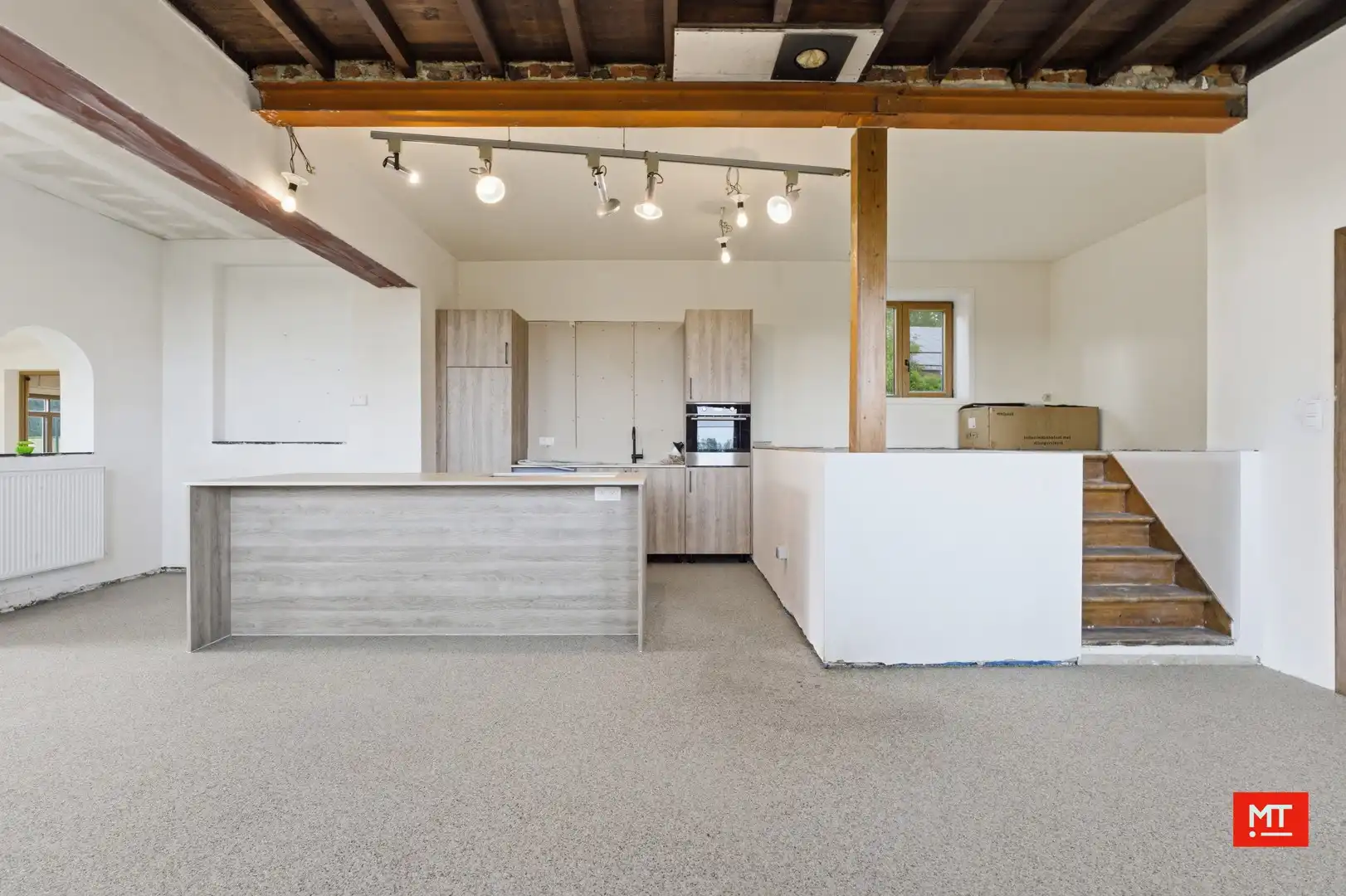 Landelijk gelegen alleenstaande woning met 3 slaapkamers en zonnige tuin te Zillebeke foto 3