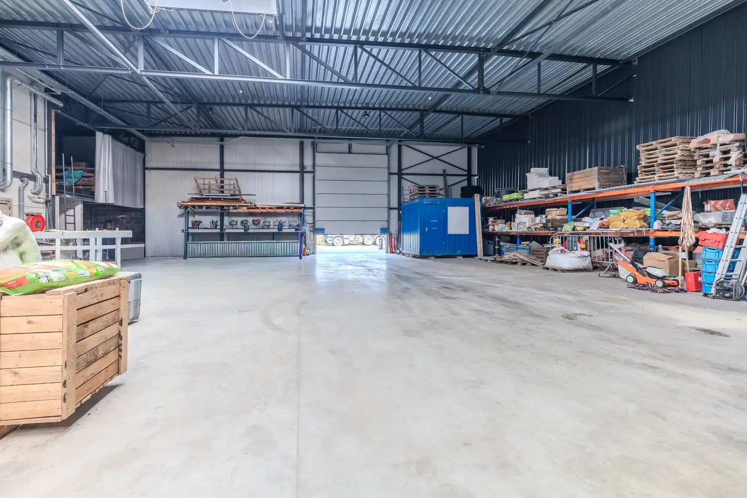 Multifunctioneel industriecomplex met woongelegenheid op topligging te Lanaken foto 13