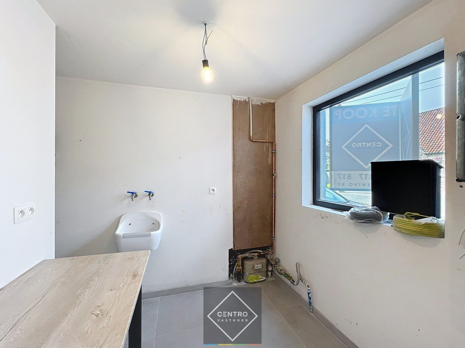 TOPAANBOD, halfopen  NB-woning met 3 slpks, ZUIDger. tuin, GARAGE én ZONNEPANELEN! foto 9