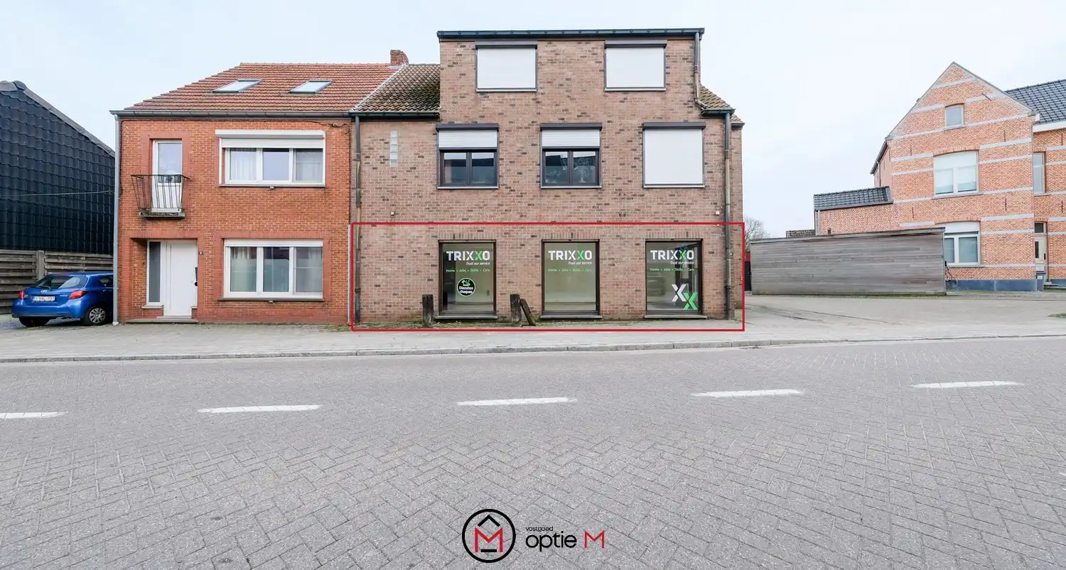 Winkelruimte/kantoor te koop in centrum Meerhout foto 2