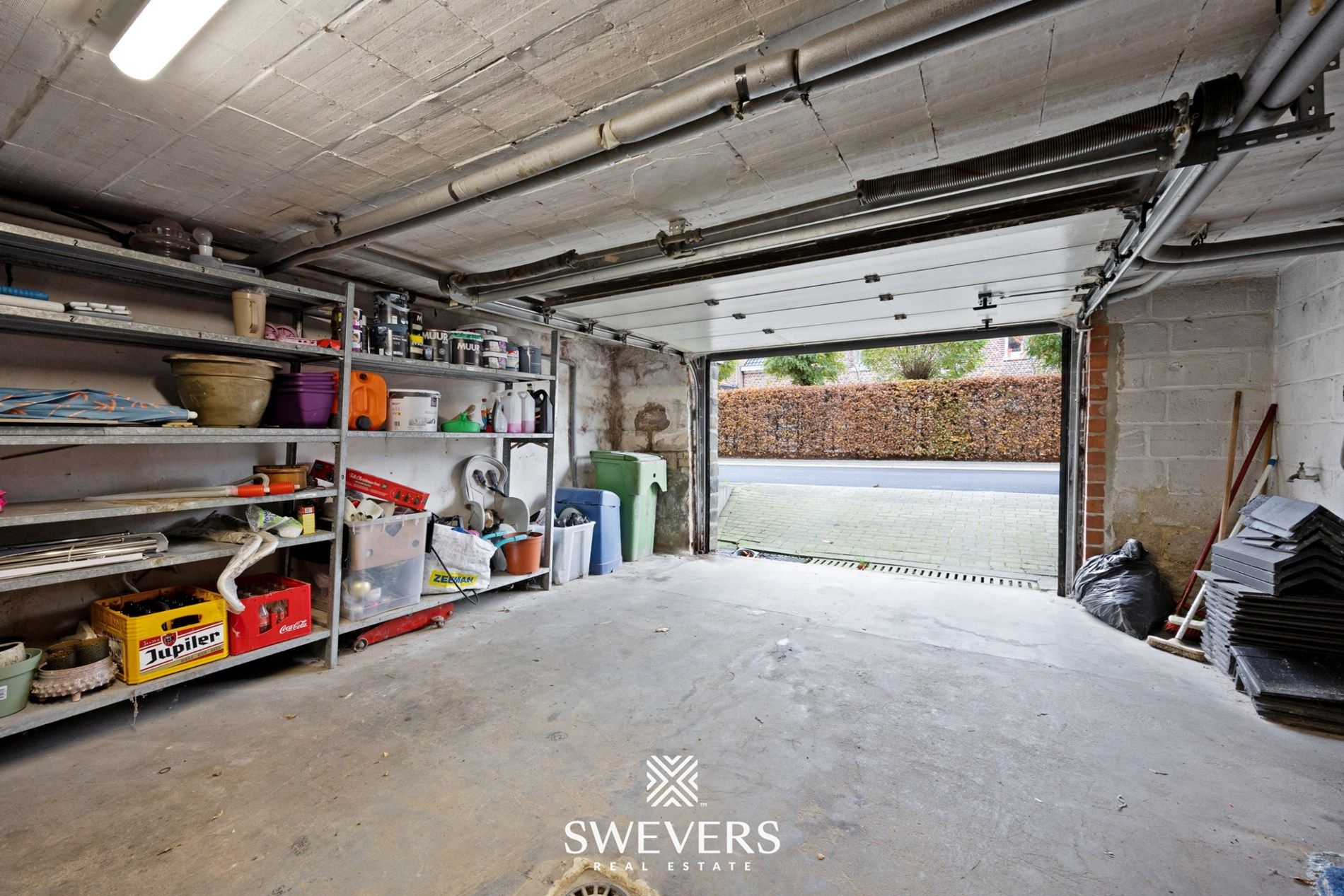 Open bebouwing met 3 slaapkamers en garage in rustige straat foto 27