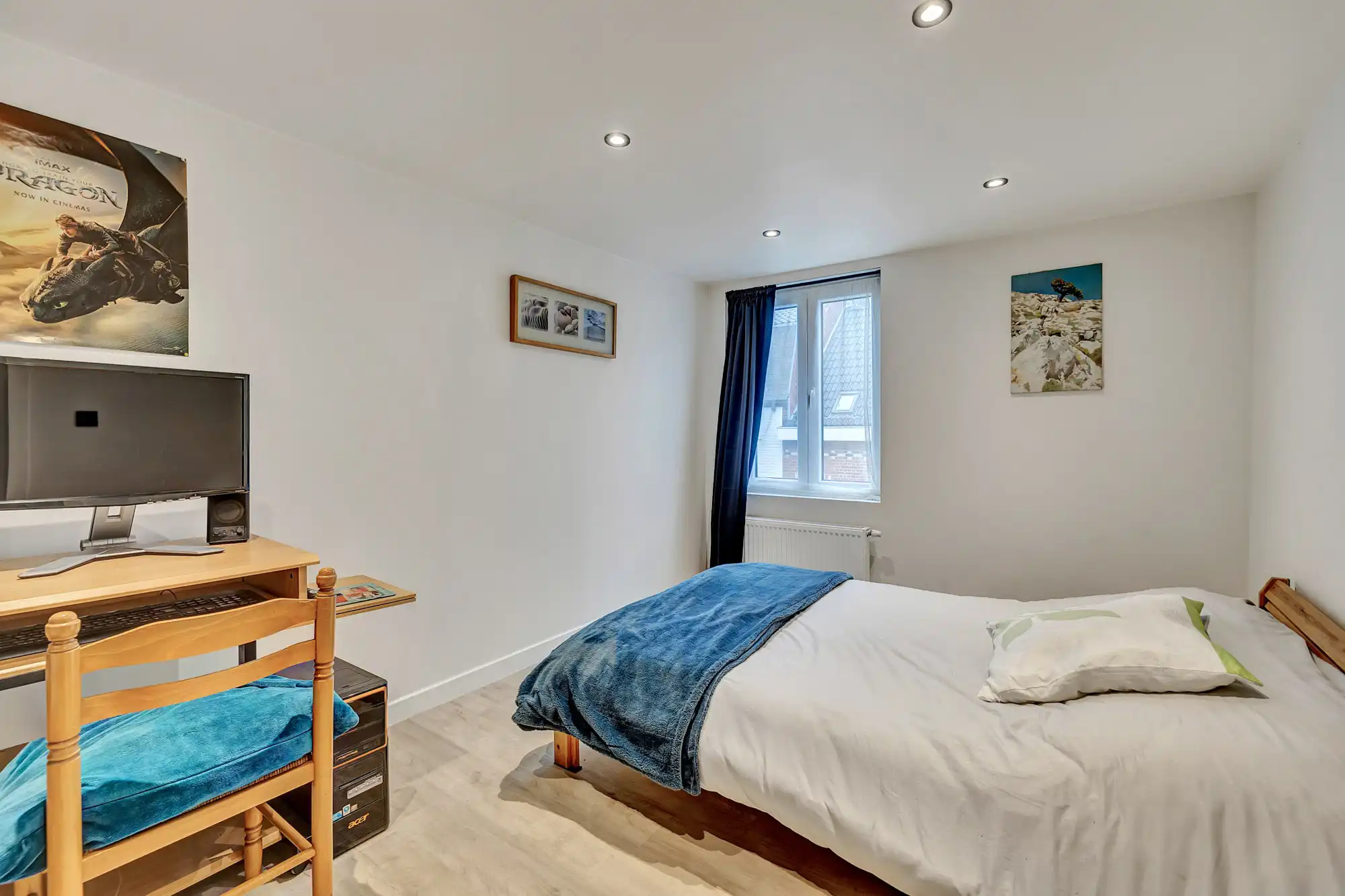 Gerenoveerd appartement met 2 ruime slaapkamers foto 10