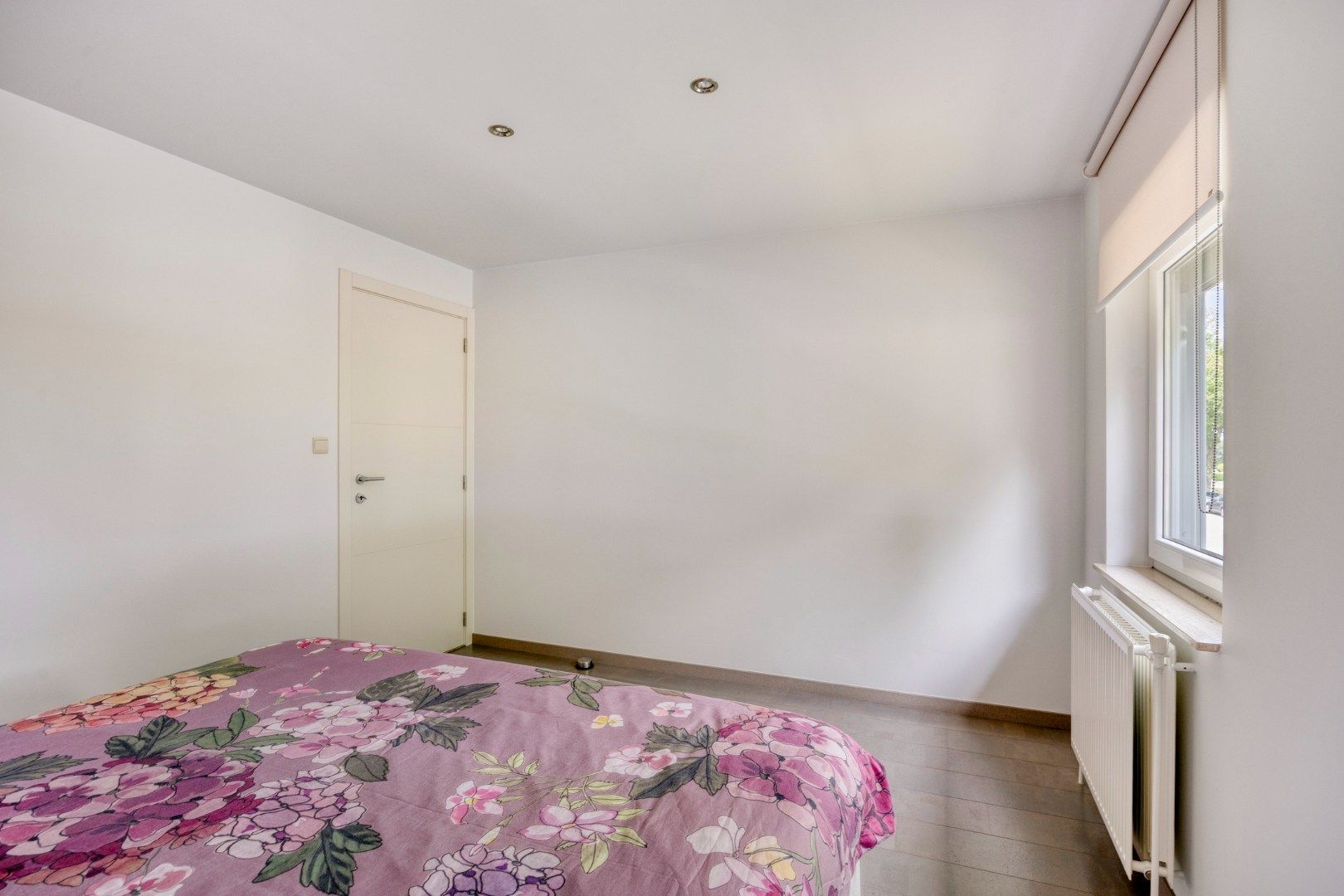 Ruime open bebouwing met zonnige tuin en mogelijkheid praktijkruimte foto 19