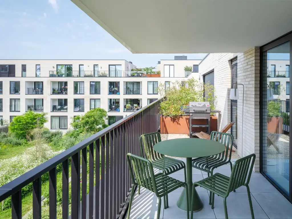 Ruim nieuwbouwappartement met drie slaapkamers en zonneterras. foto 14