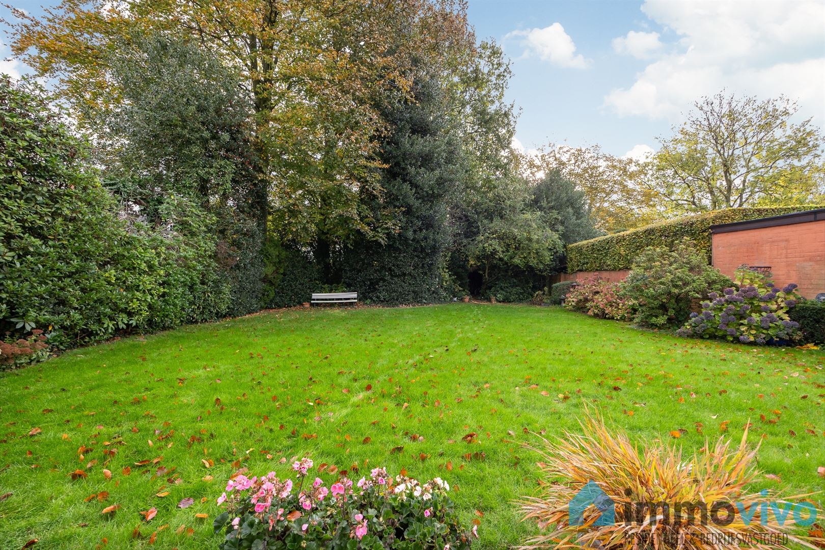 Ruime te renoveren villa op 925 m² op toplocatie foto 7