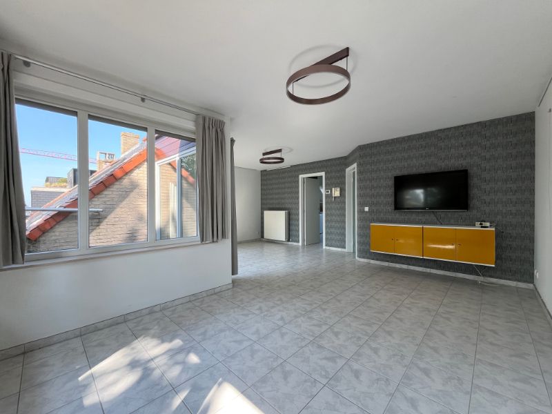 Ruim en zonnig appartement foto 3