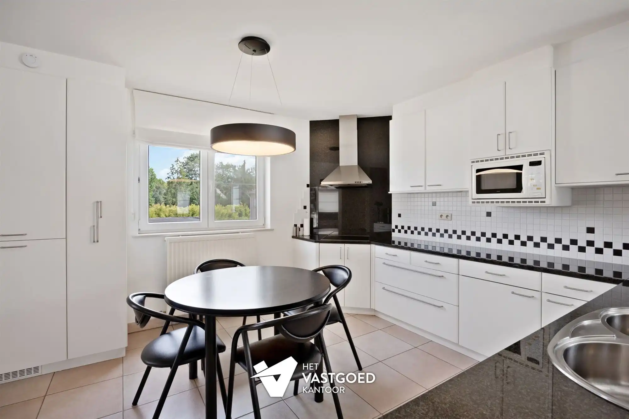 ZEER RUIM DUPLEX APPARTEMENT VAN 159 M² MET ZEER PRAKTISCHE INDELING EN KWALITATIEVE AFWERKING foto 10