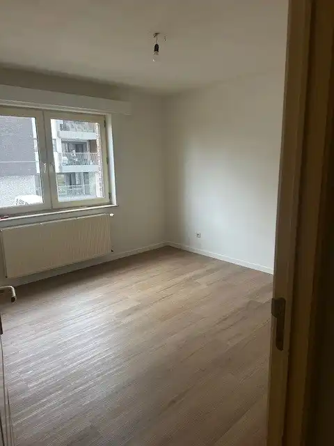 Ruim en lichtrijk appartement (127 m²) in het centrum van Overpelt foto 12