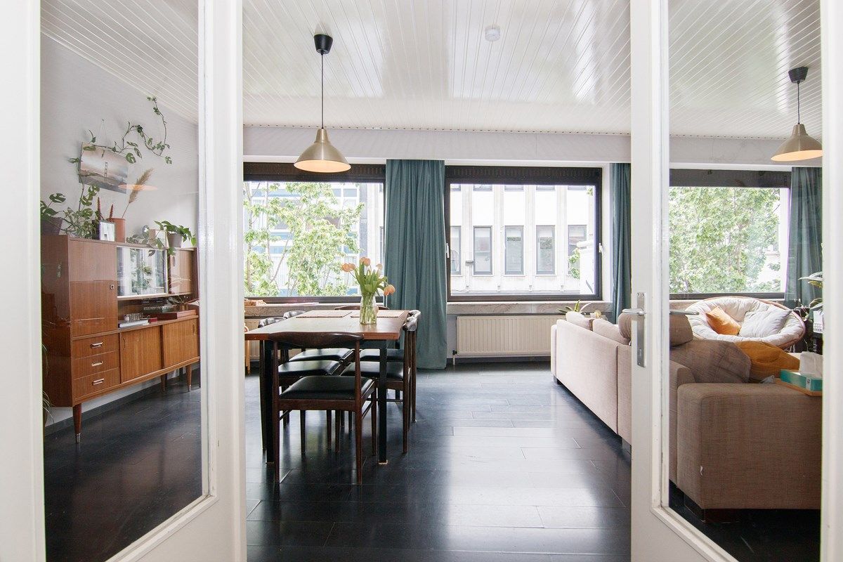 ZEER RUIM APPARTEMENT OP TOPLOCATIE foto 5
