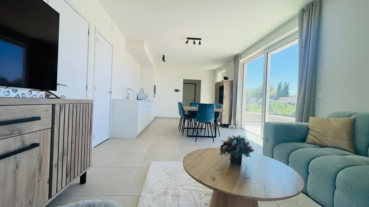 Te huur – Energiezuinig 1-slaapkamerappartement met ruim terras in Ingelmunster foto 2