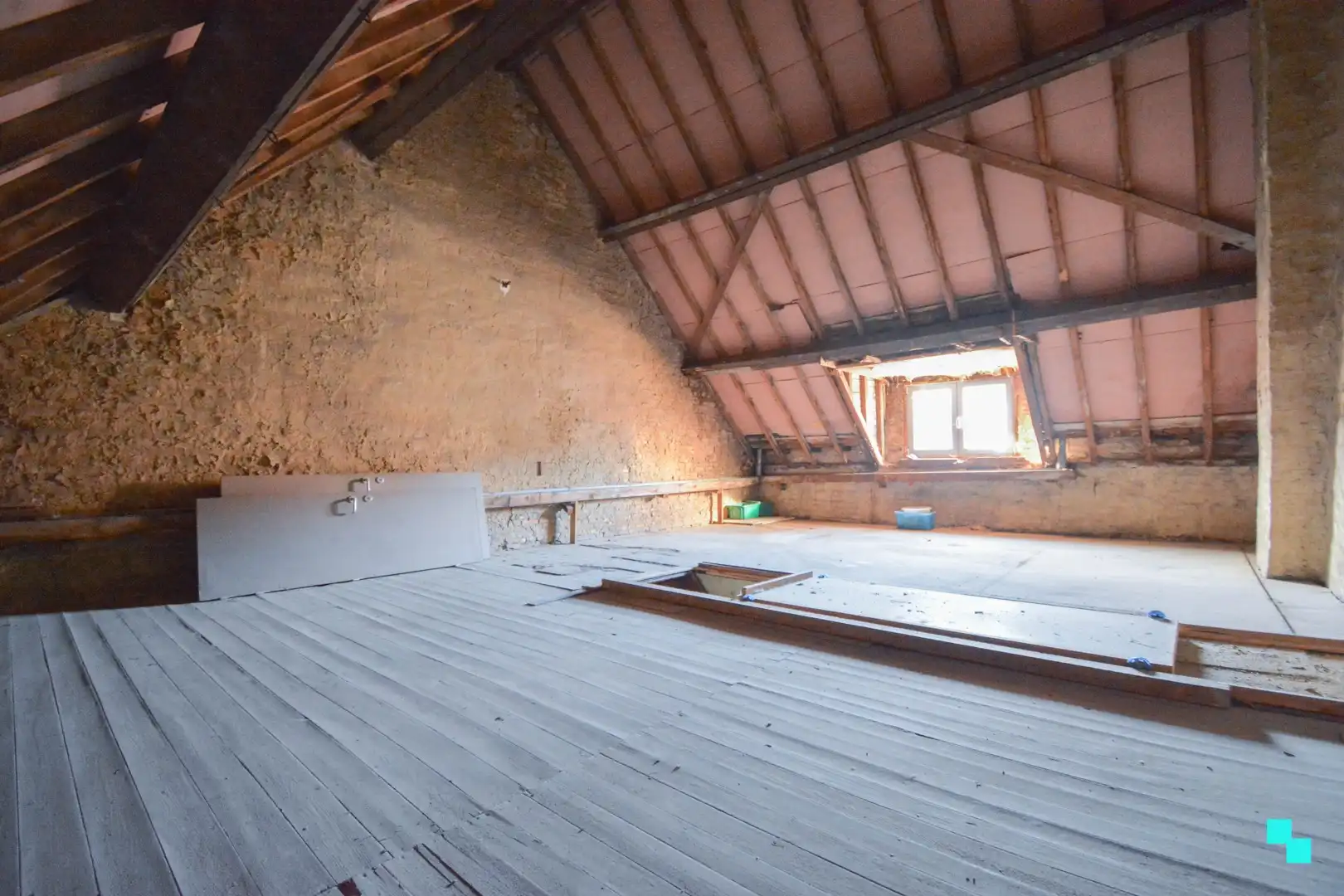 Kantoor met woonst en privé-parking te Roeselare foto 29