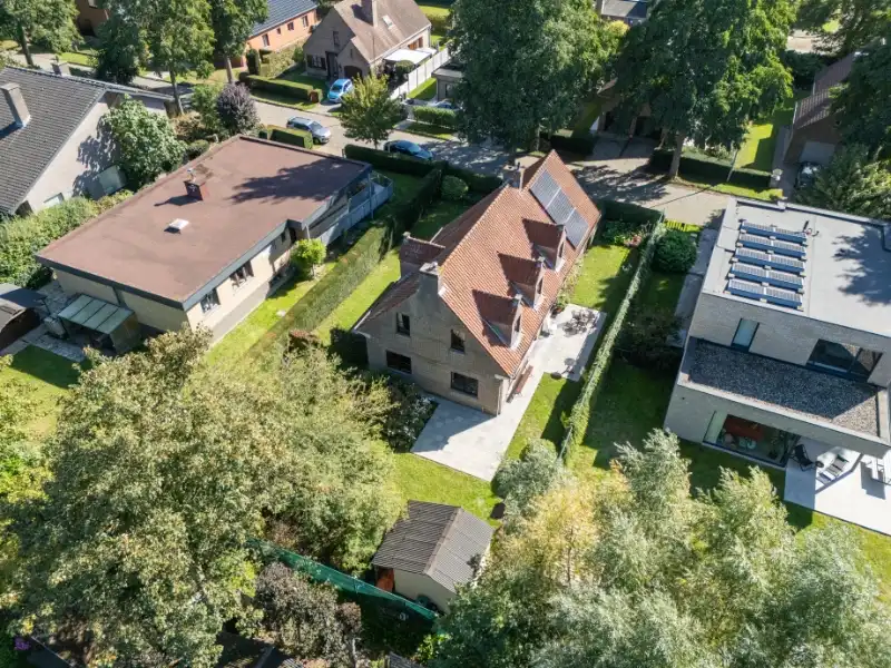 --- NIEUW --- Op te frissen ruime landelijke woning te Mariakerke! foto 26