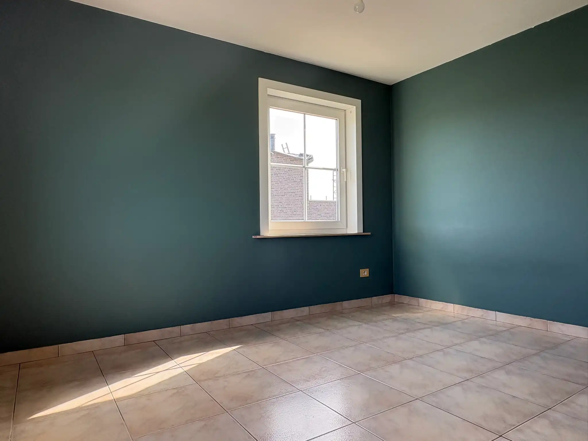 Ruime vrijstaande woning met garage foto 9