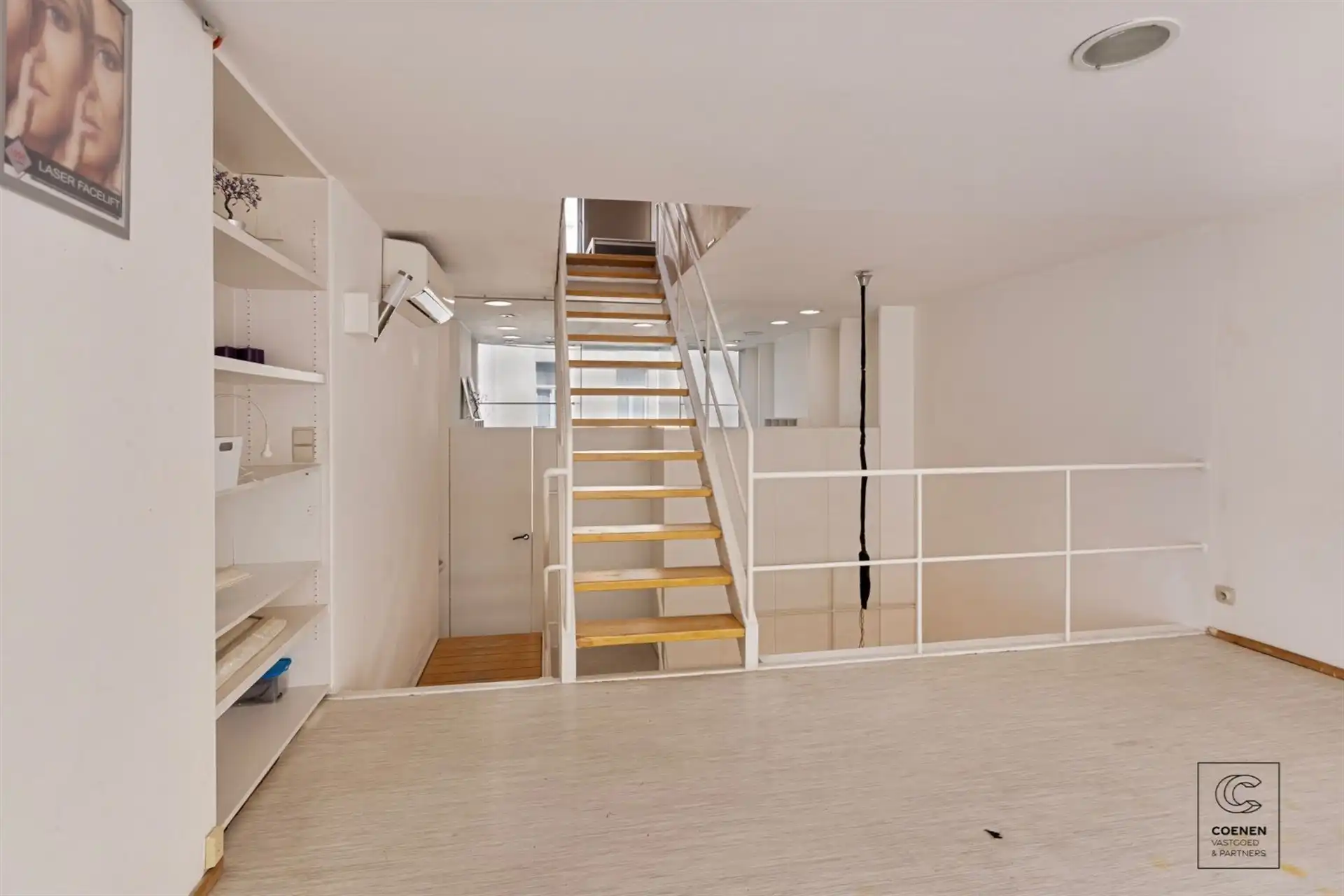 Prachtige handelsruimte met een bruikbare oppervlakte van 355 m² op een SCHITTERENDE locatie te Berchem! foto 26