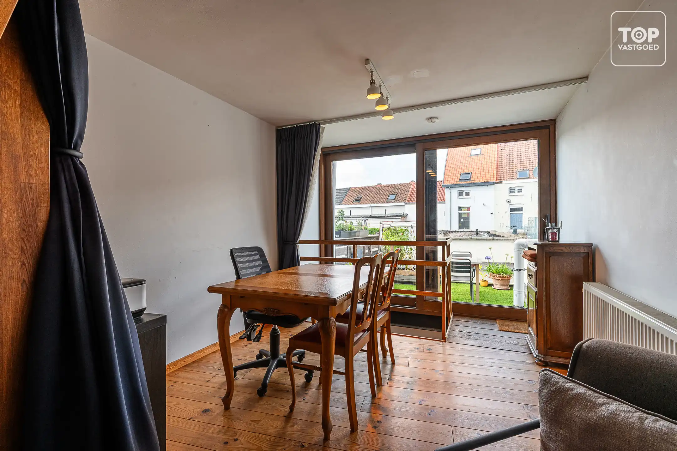 Stadswoning met 3 niveaus nabij Dampoort foto 6