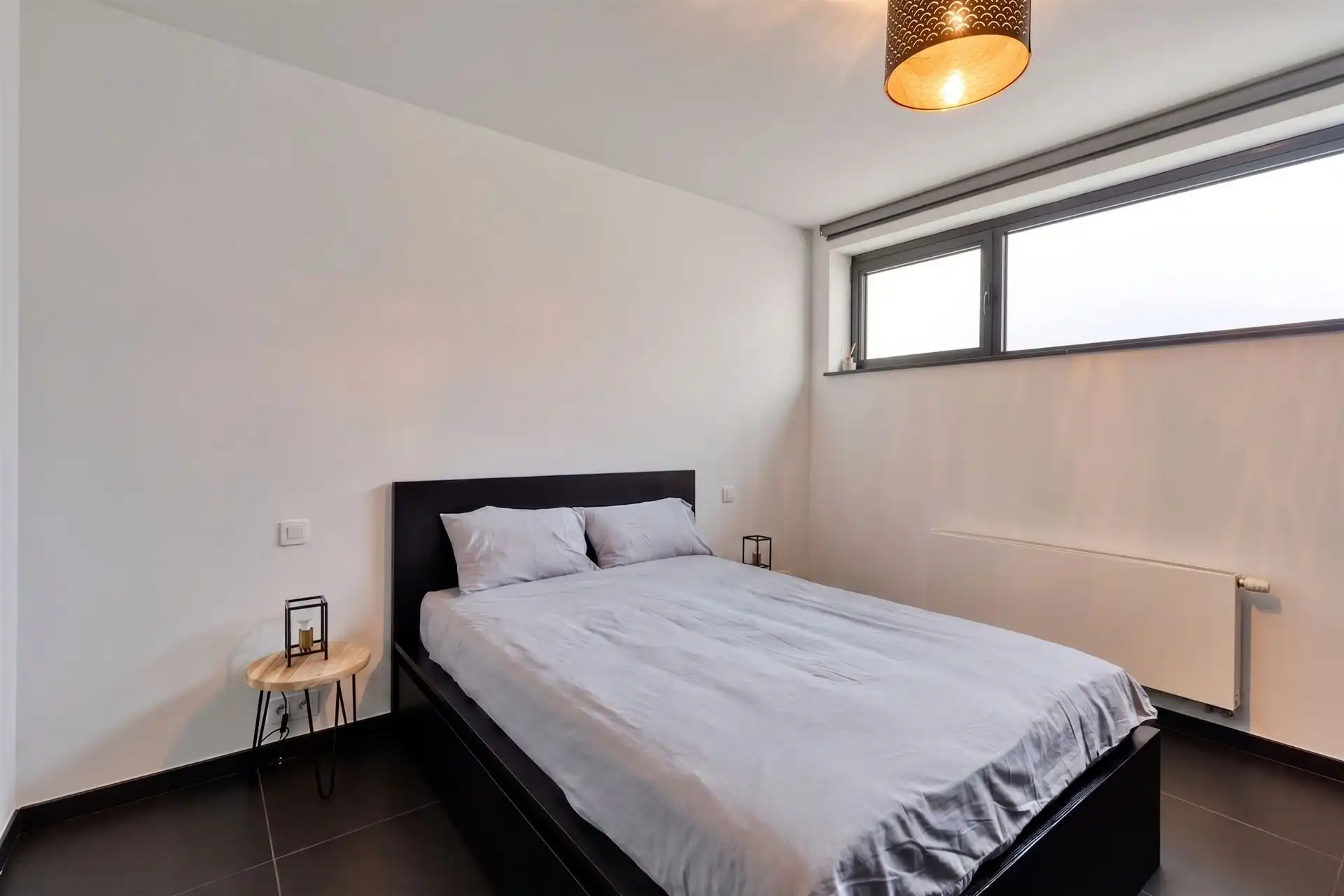 Duplex met 2 slaapkamers, terras en garage.  foto 10