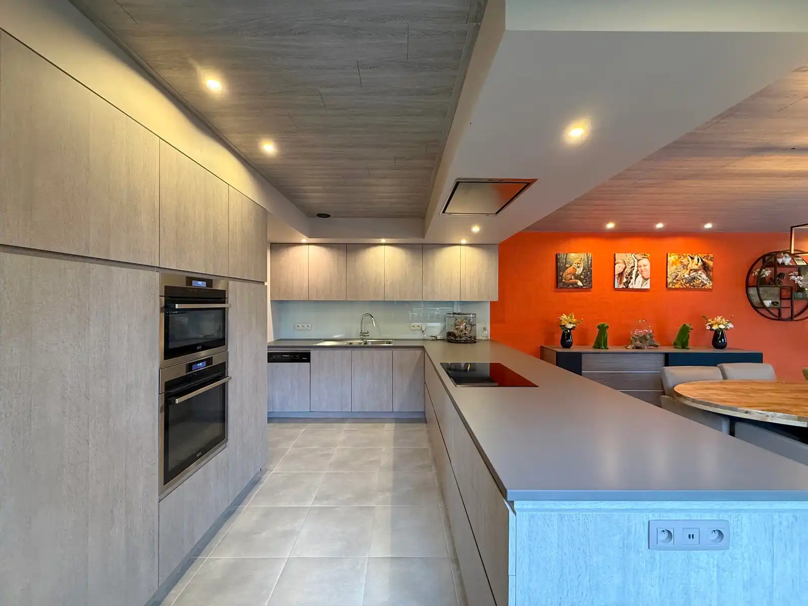 Instapklare woning (half open) met 3 slaapkamers en tuin foto 6