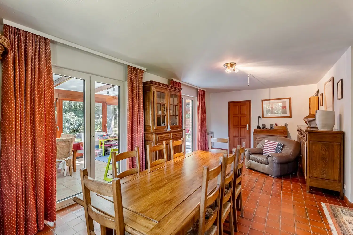 Residentieel gelegen villa te Rotselaar, te midden het groen van de Middelberg, op een perceel van 14 are 12 centiare ! foto 8