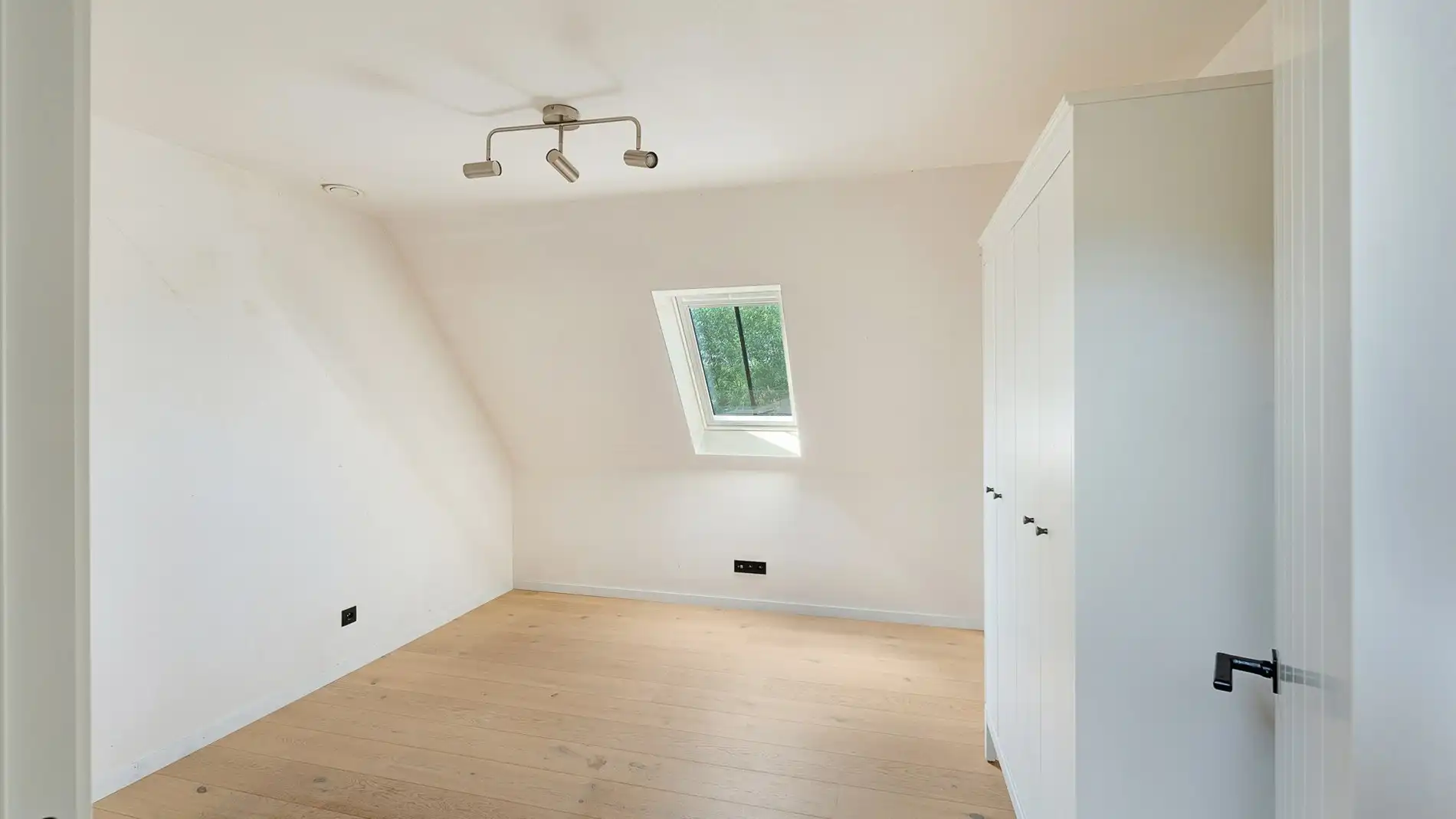 Stijlvolle villa in het mooie Moerkerke (Damme) foto 17