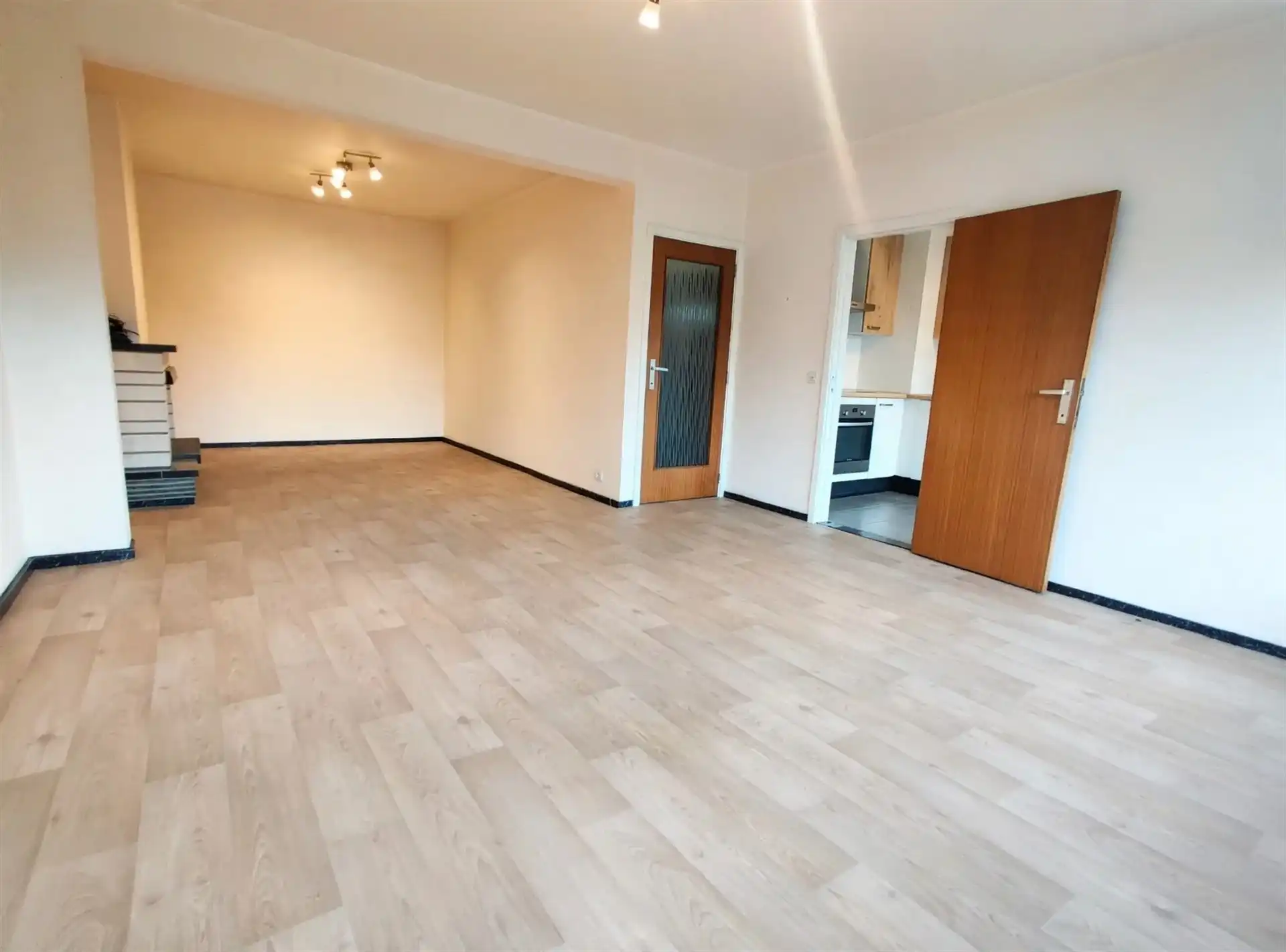Appartement met twee slaapkamers in hartje Aalst foto 3
