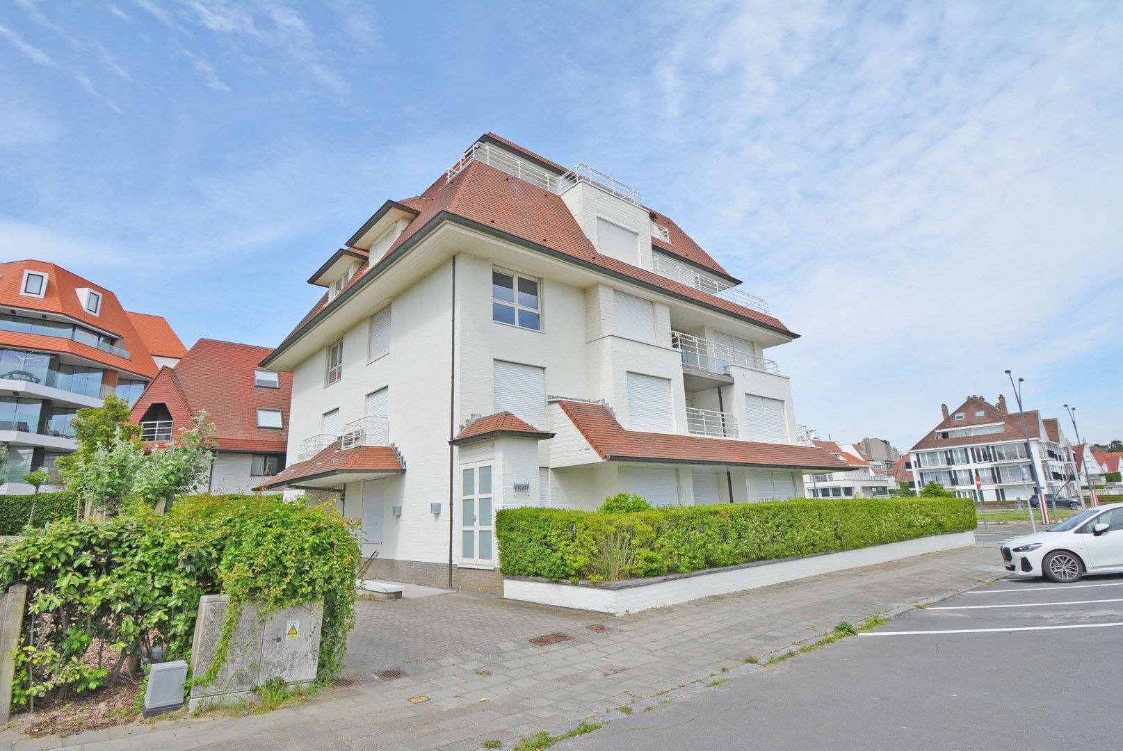 Lichtrijk prachtig gerenoveerd appartement in villa residentie vlakbij de Zeedijk Albertstrand foto 2