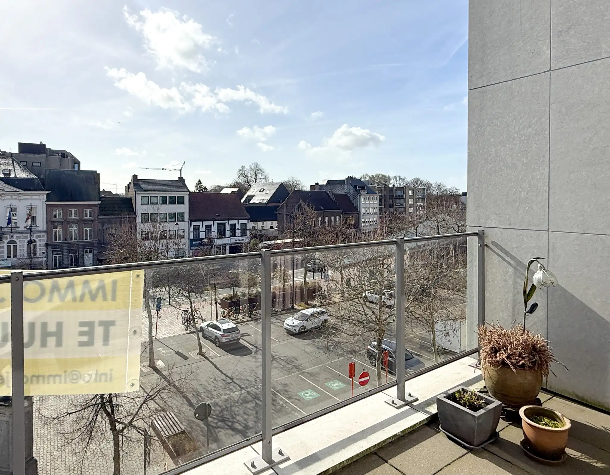 Duplexappartement met 2 slaapkamers op de Grote Markt van Beveren foto 5