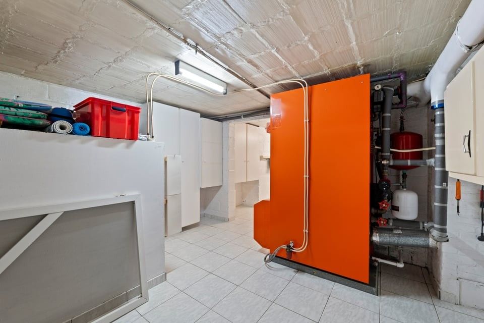 CHARMANTE, INSTAPKLARE WONING MET 3 SLAAPKAMERS, GROTE ZOLDER EN GEEZELLIGE BUITENRUIMTE foto 35