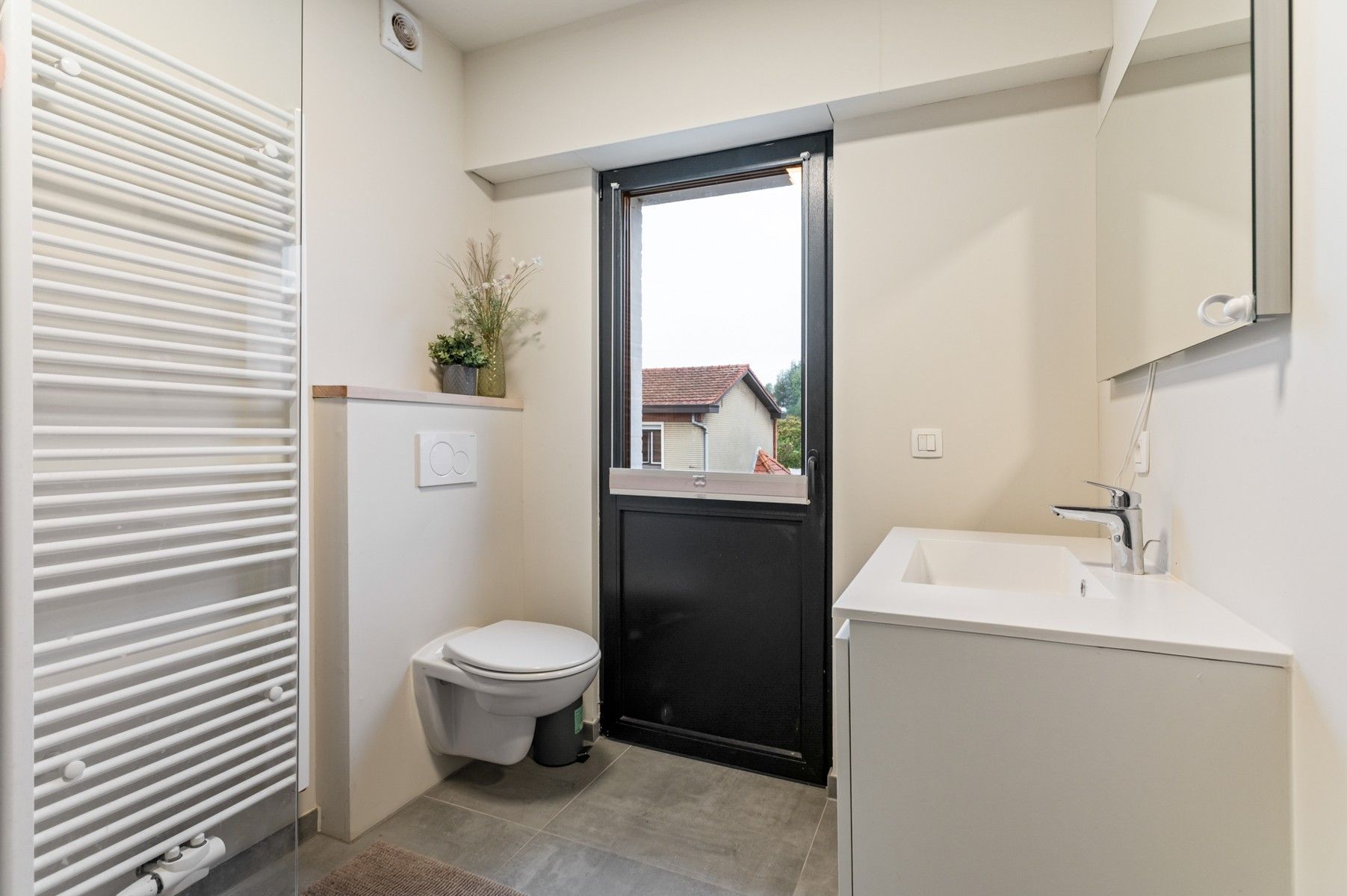 Charmant, stijlvol en hedendaags wonen op toplocatie foto 16