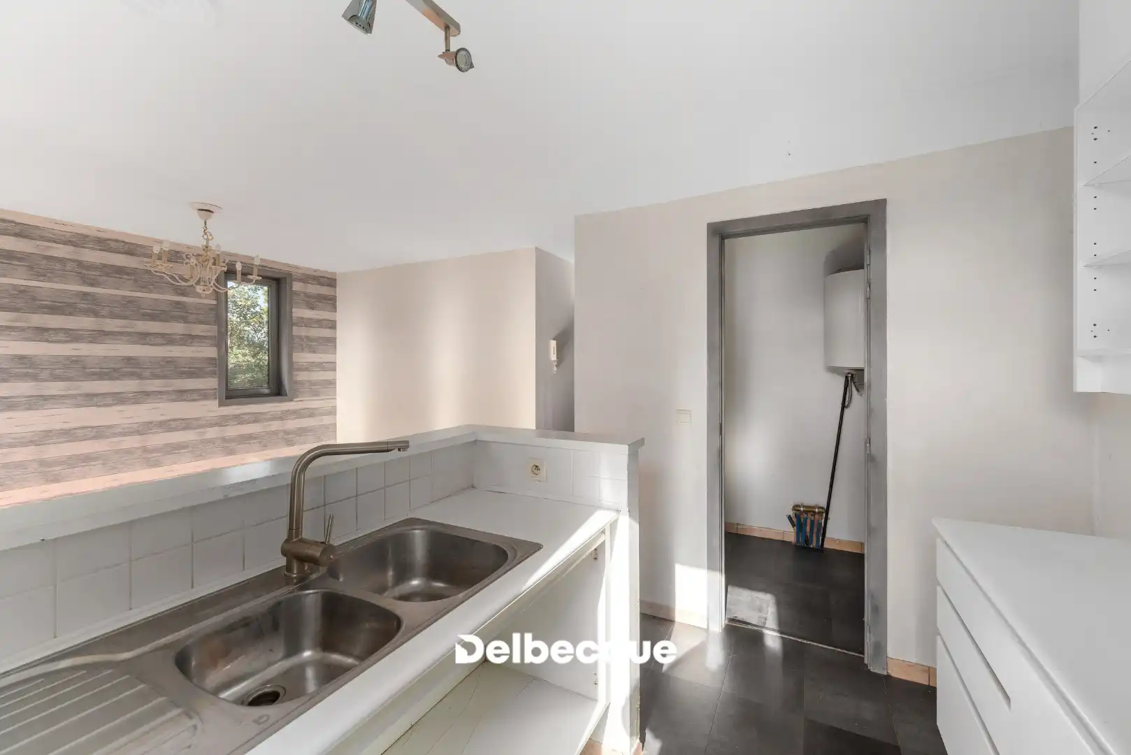 Gezellig 1slaapkamer appartement nabij Christus-Koning foto 9