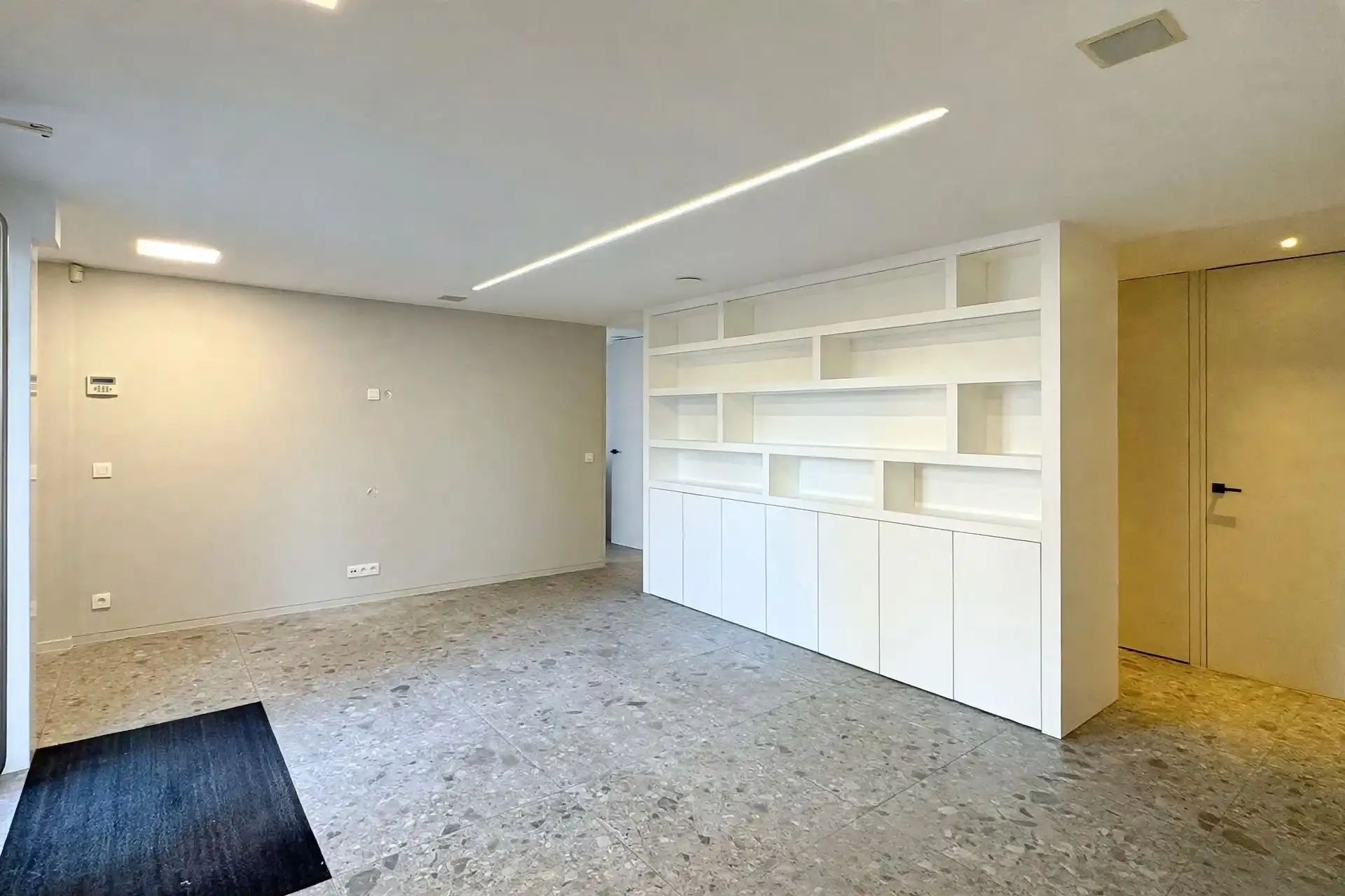 Gelijkvloers appartement aan de Grote Markt in Blankenberge foto 2