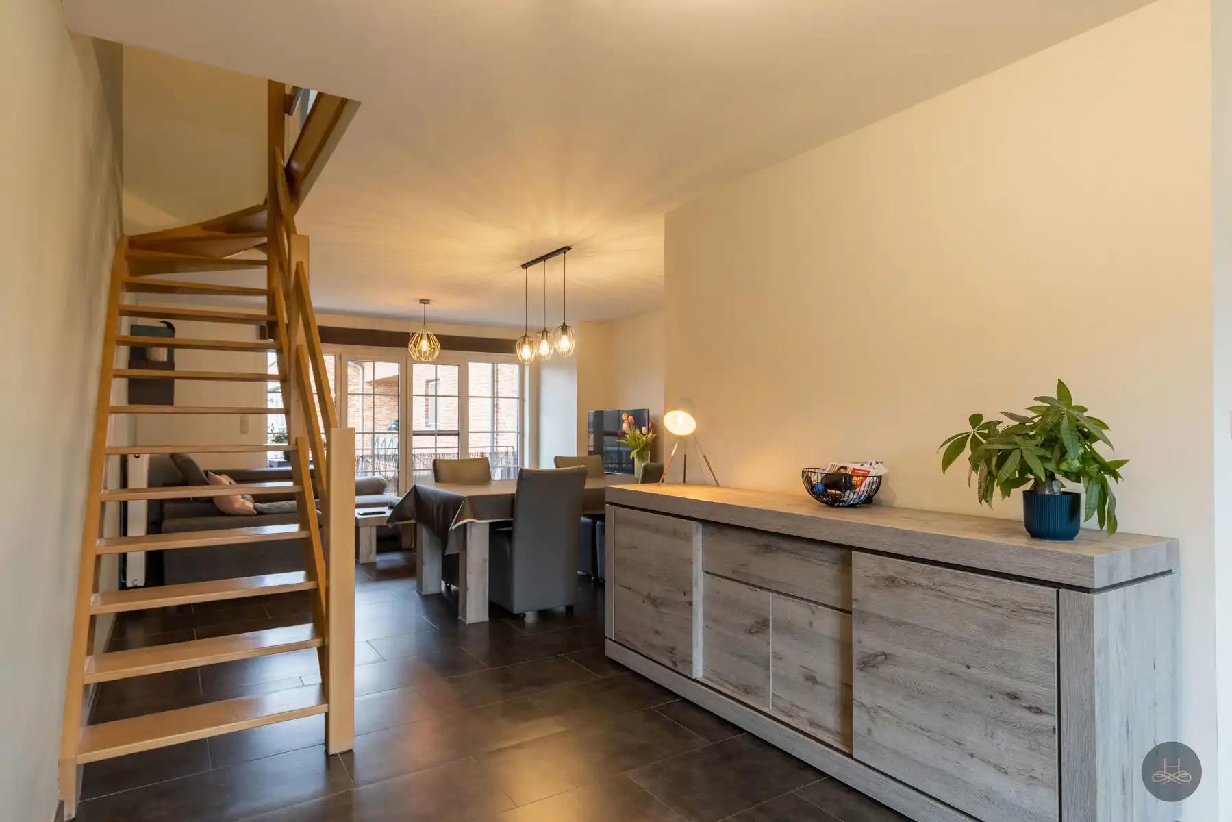 Groot duplex appartement+garage in centrum Baal foto 8