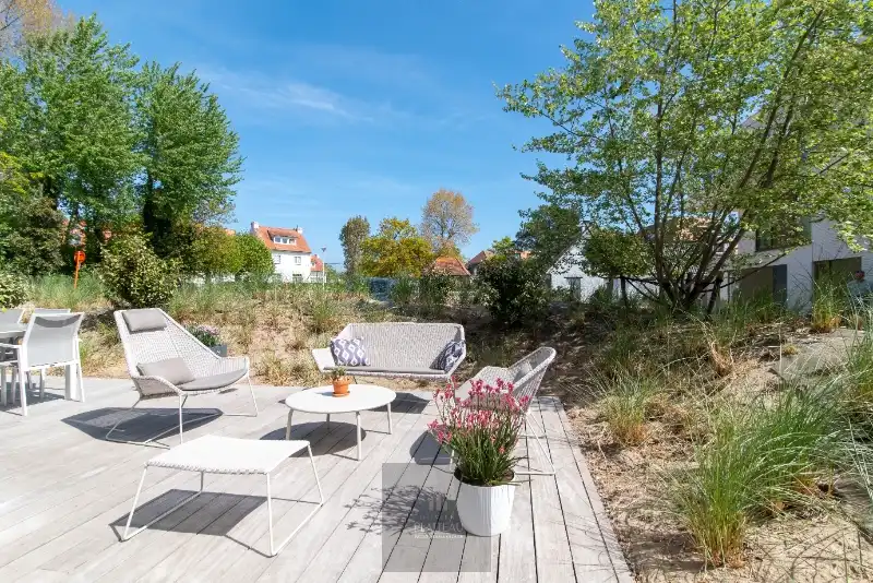 Instapklaar recent luxe-appartement met 2 slpk en grote terrassen. foto 4