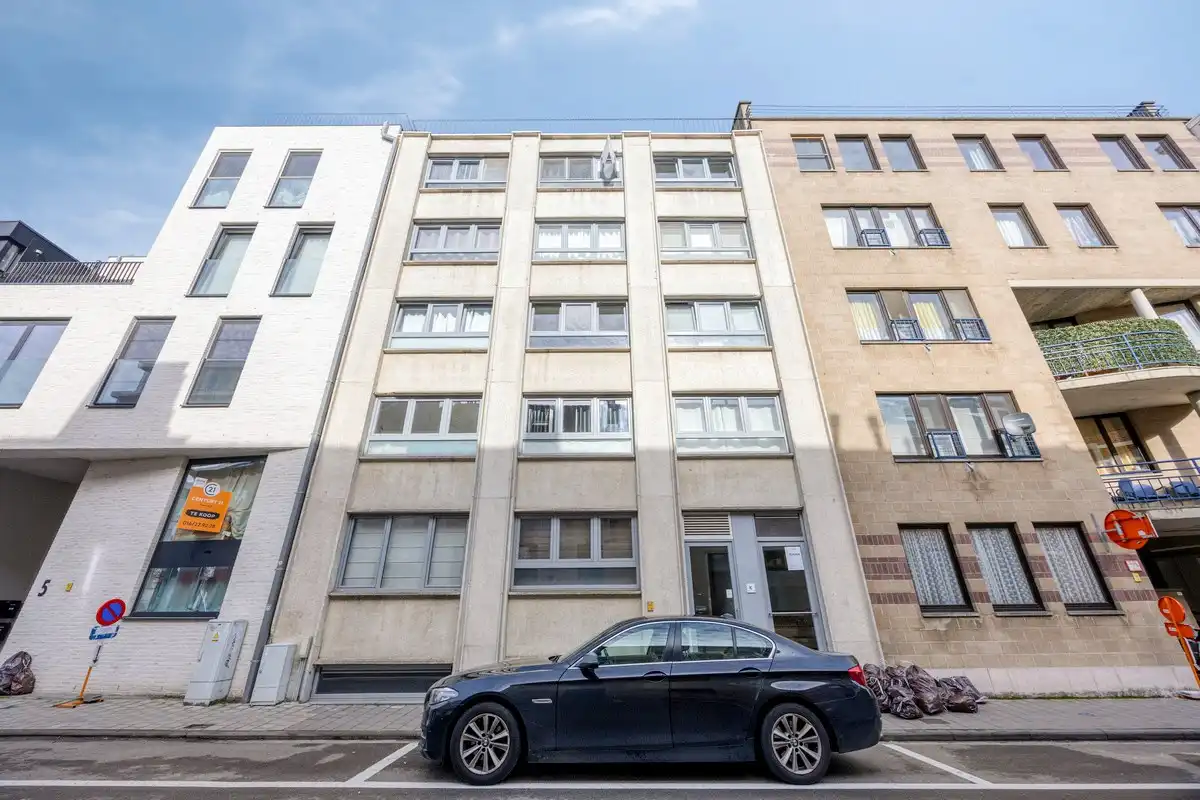 Bemeubelde studio in centrum Leuven! – EPC 209 kWh/m² - bewoonbare opp. 24 m² foto 13
