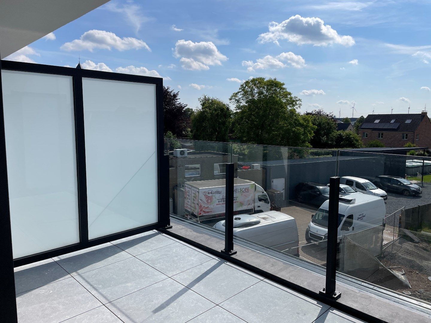 Bijzonder ruim appartement te Kluizen foto 10