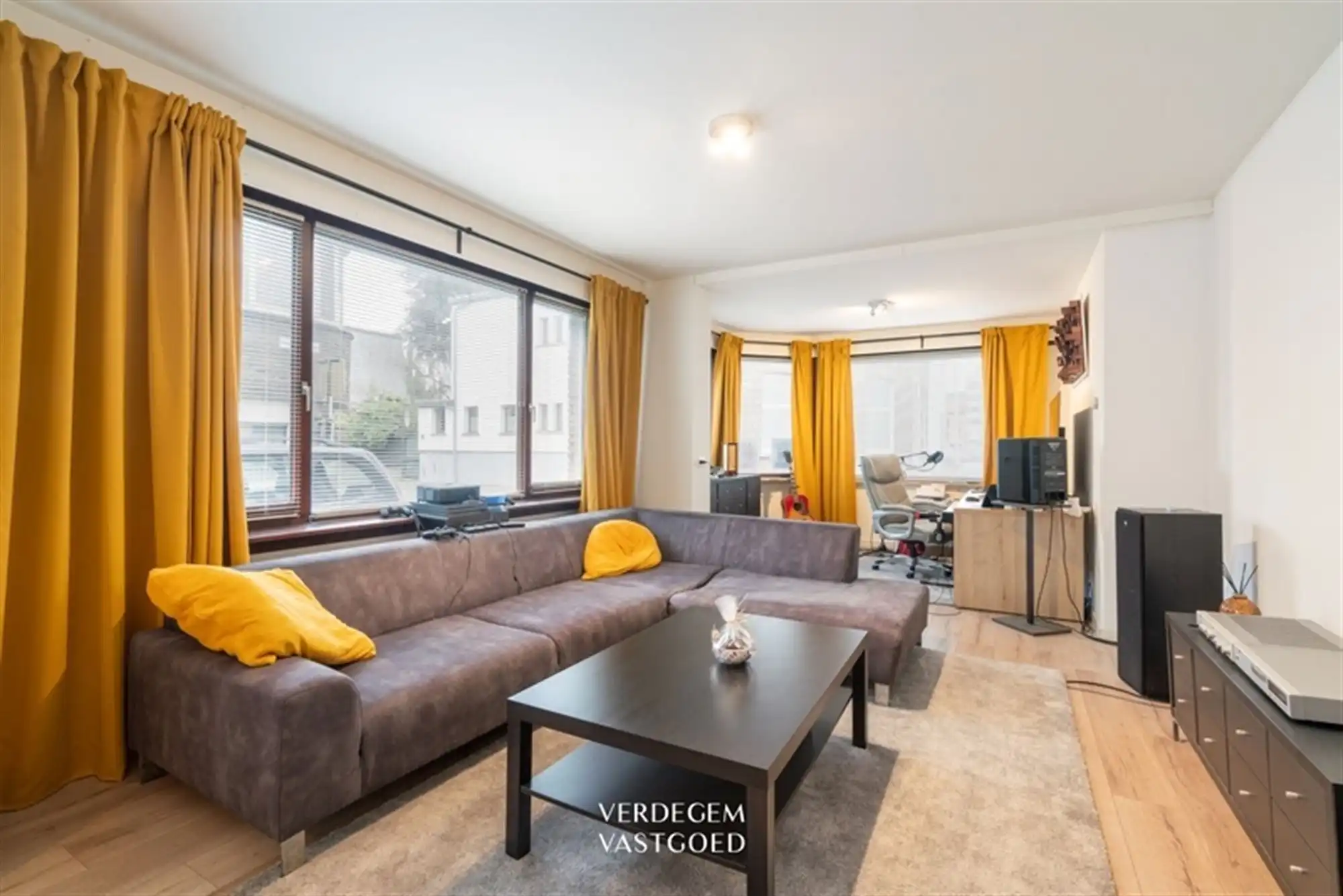 Opbrengsteigendom met 3 appartementen en garage foto 5