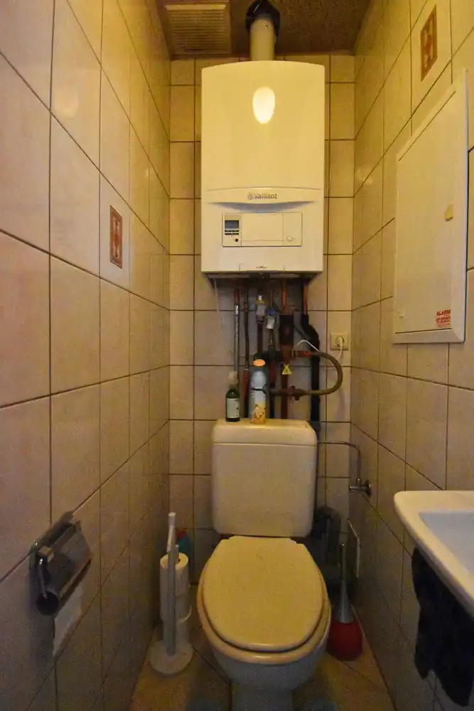Lichtrijk éénslaapkamer appartement te huur foto 8