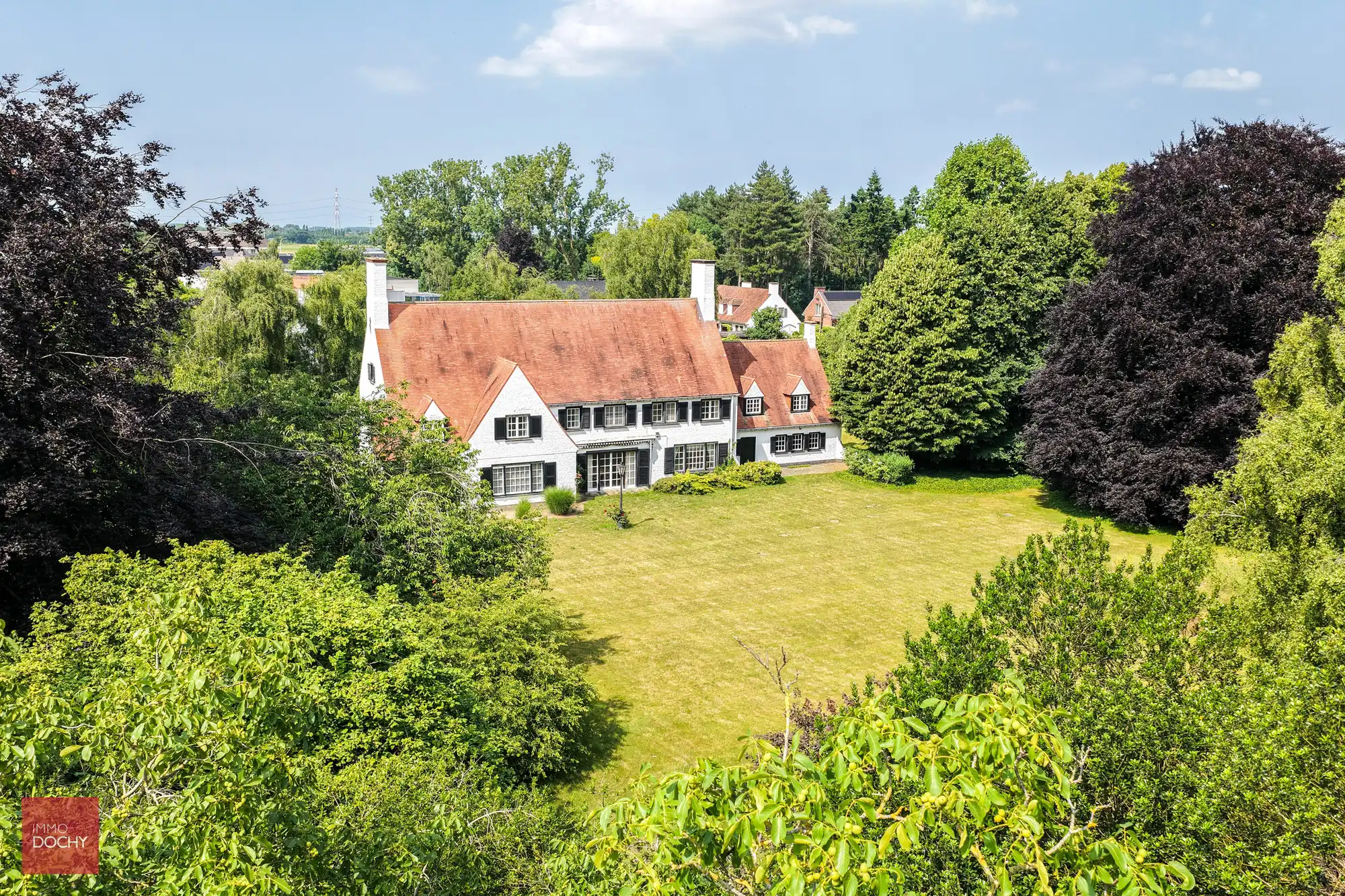 Zeer ruime villa in prachtige parktuin foto 5