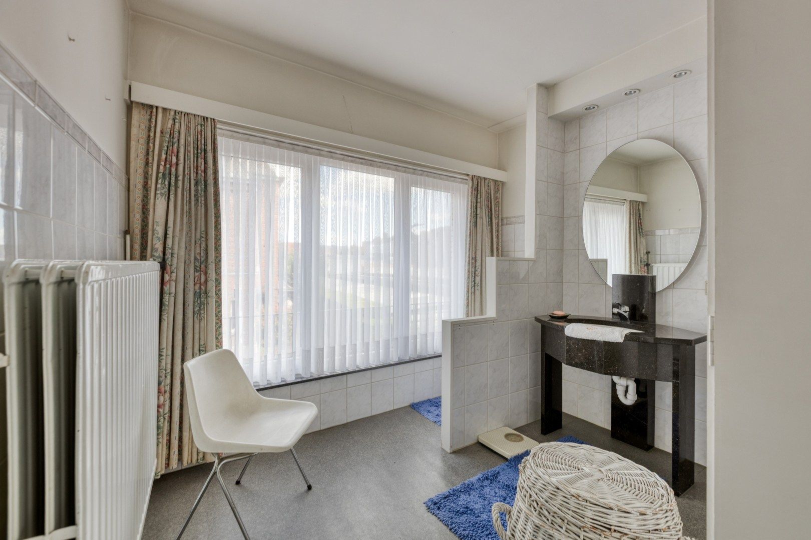 Ruim ingedeelde woning met oa 3 slpks op een gunstige locatie in het centrum foto 22