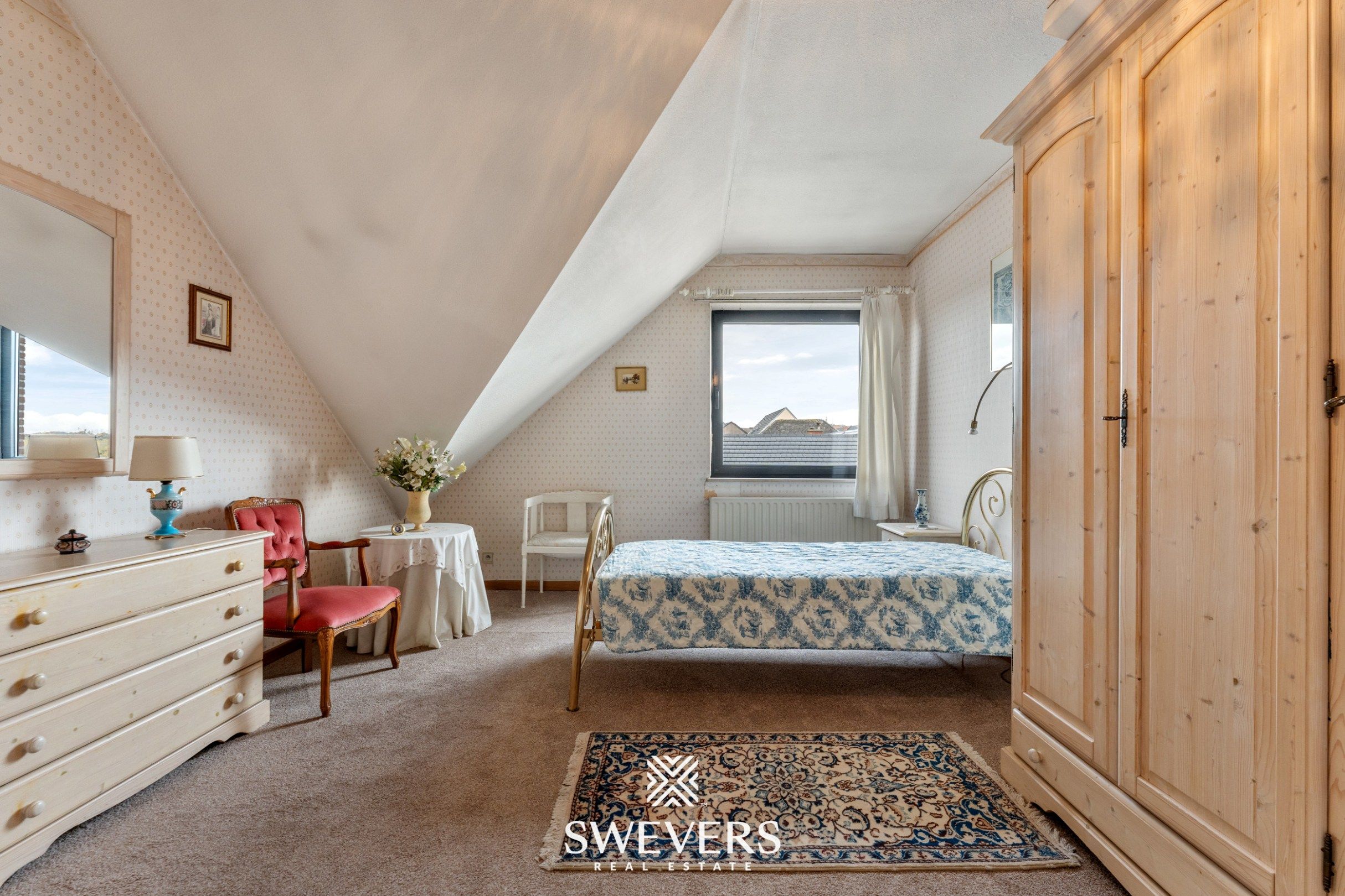 Ruim appartement met 3 slpk en veel lichtinval in Borgloon foto 16